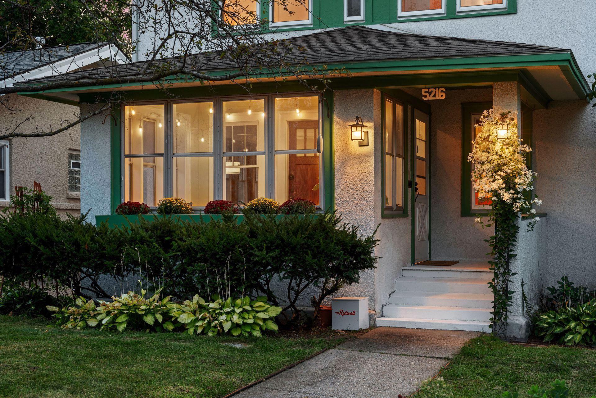 5216 Xerxes Avenue S