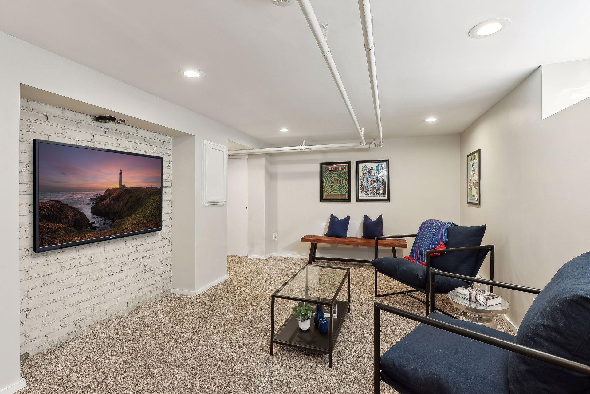 5216 Xerxes Avenue S