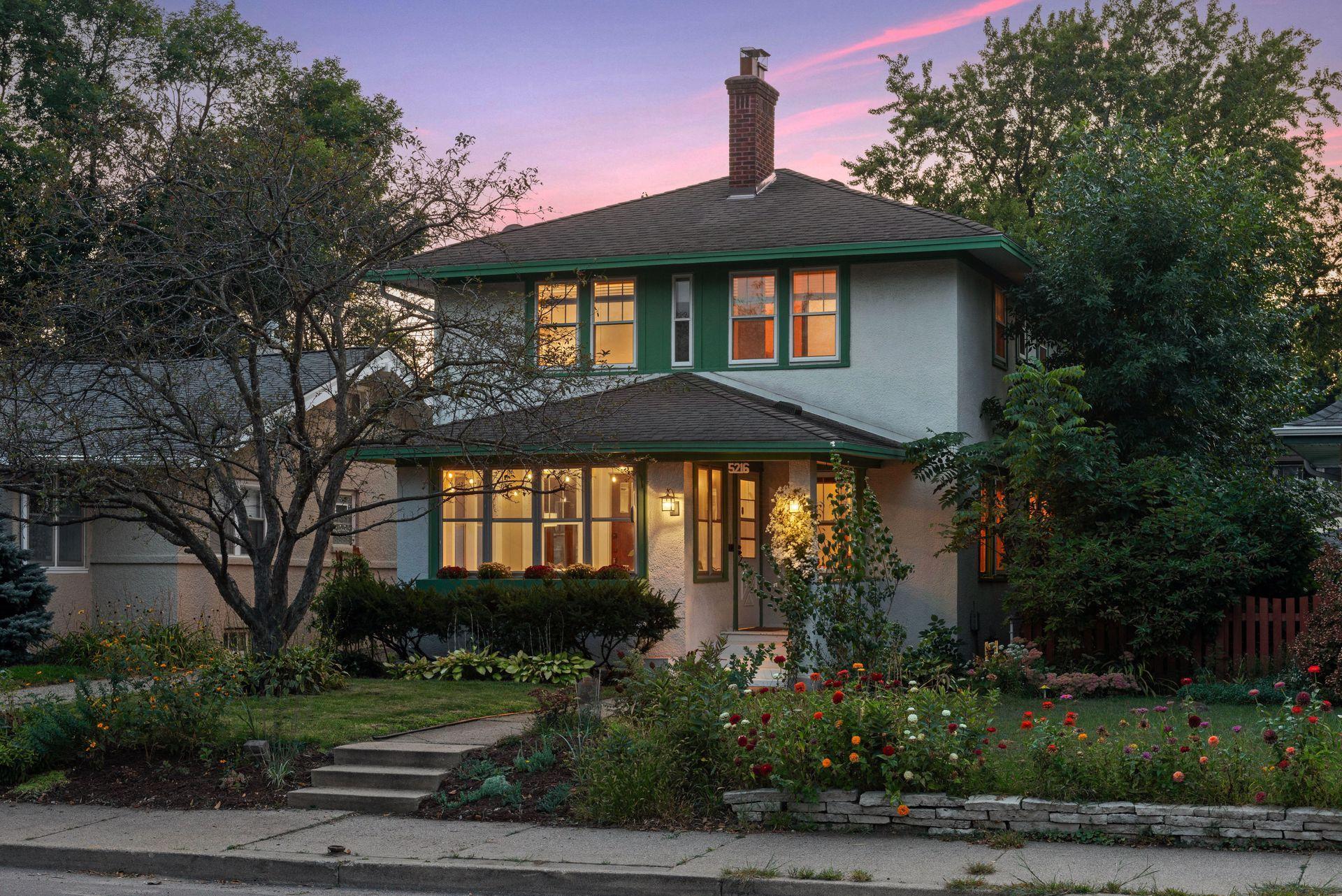 5216 Xerxes Avenue S