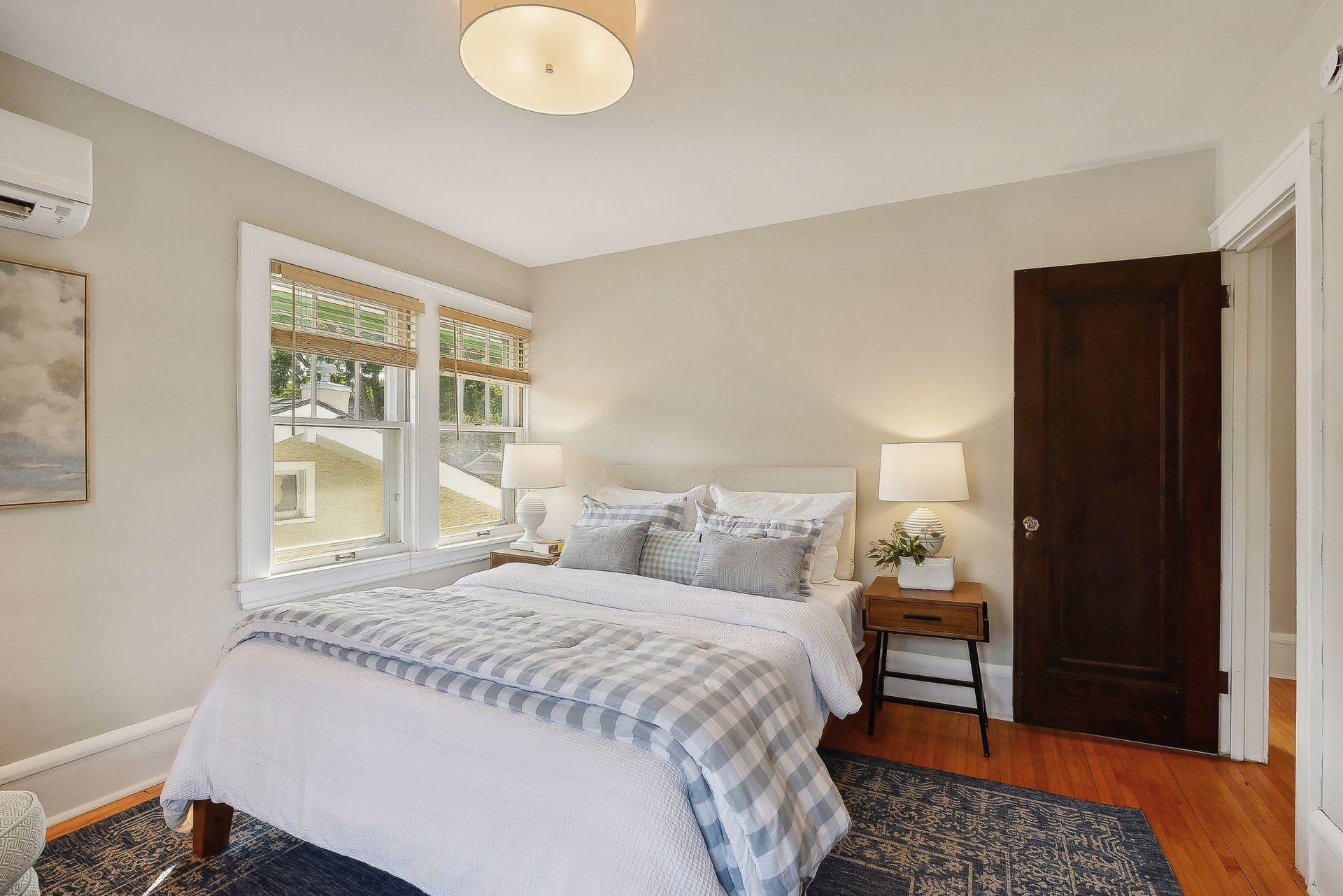 5216 Xerxes Avenue S