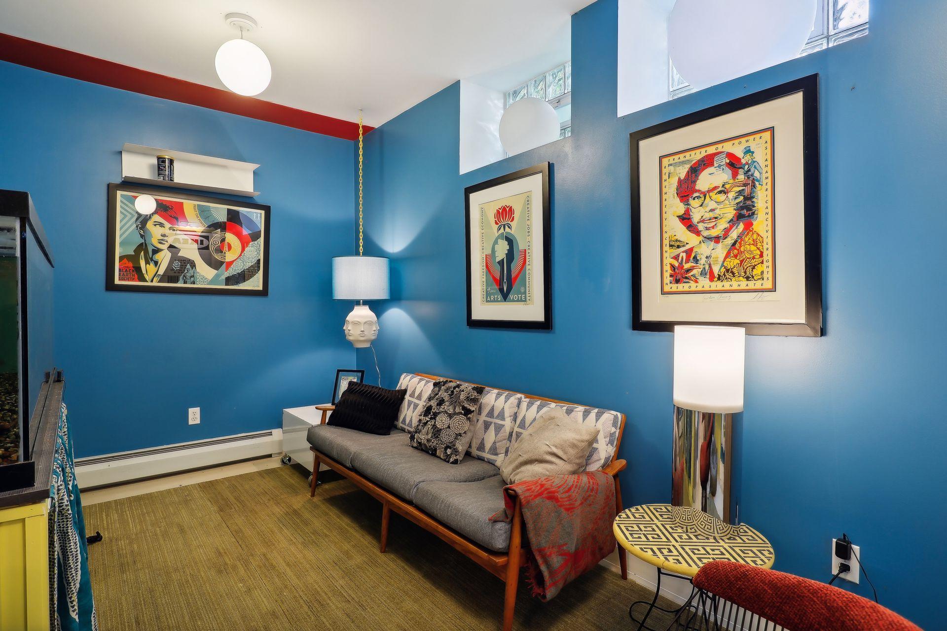 1920 Pillsbury Avenue S