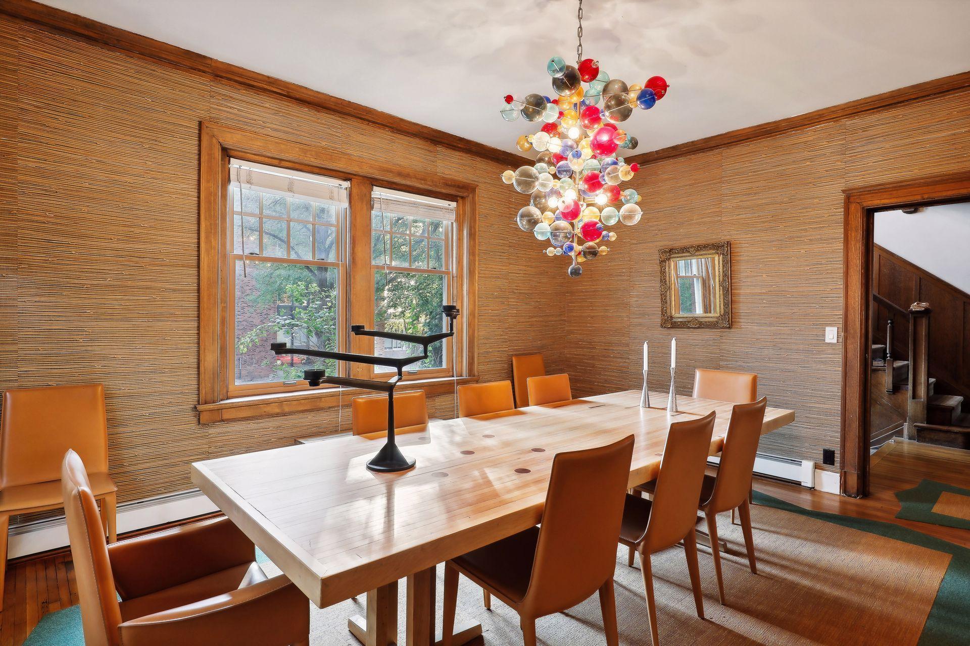 1920 Pillsbury Avenue S