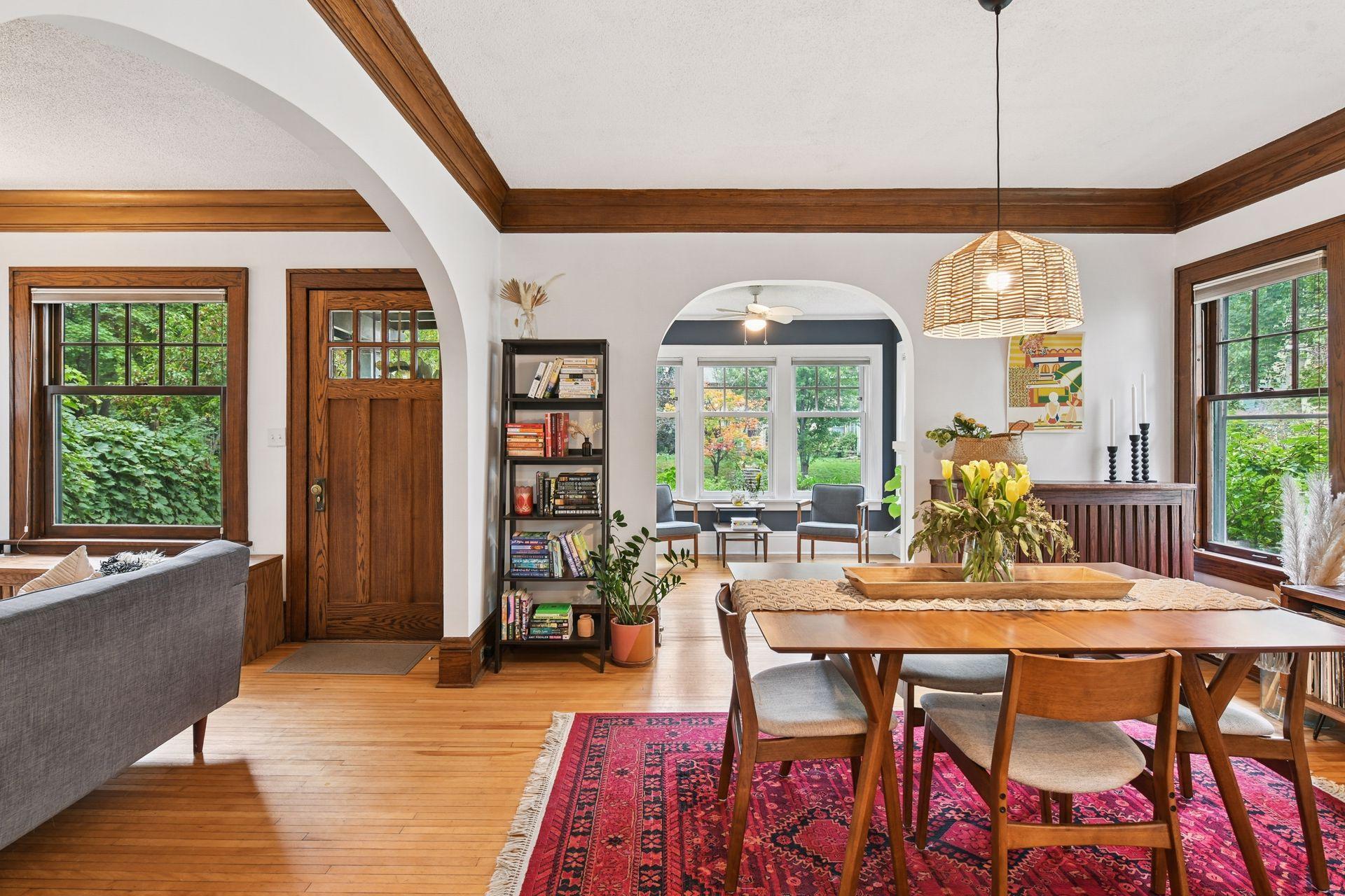 4031 Pleasant Avenue