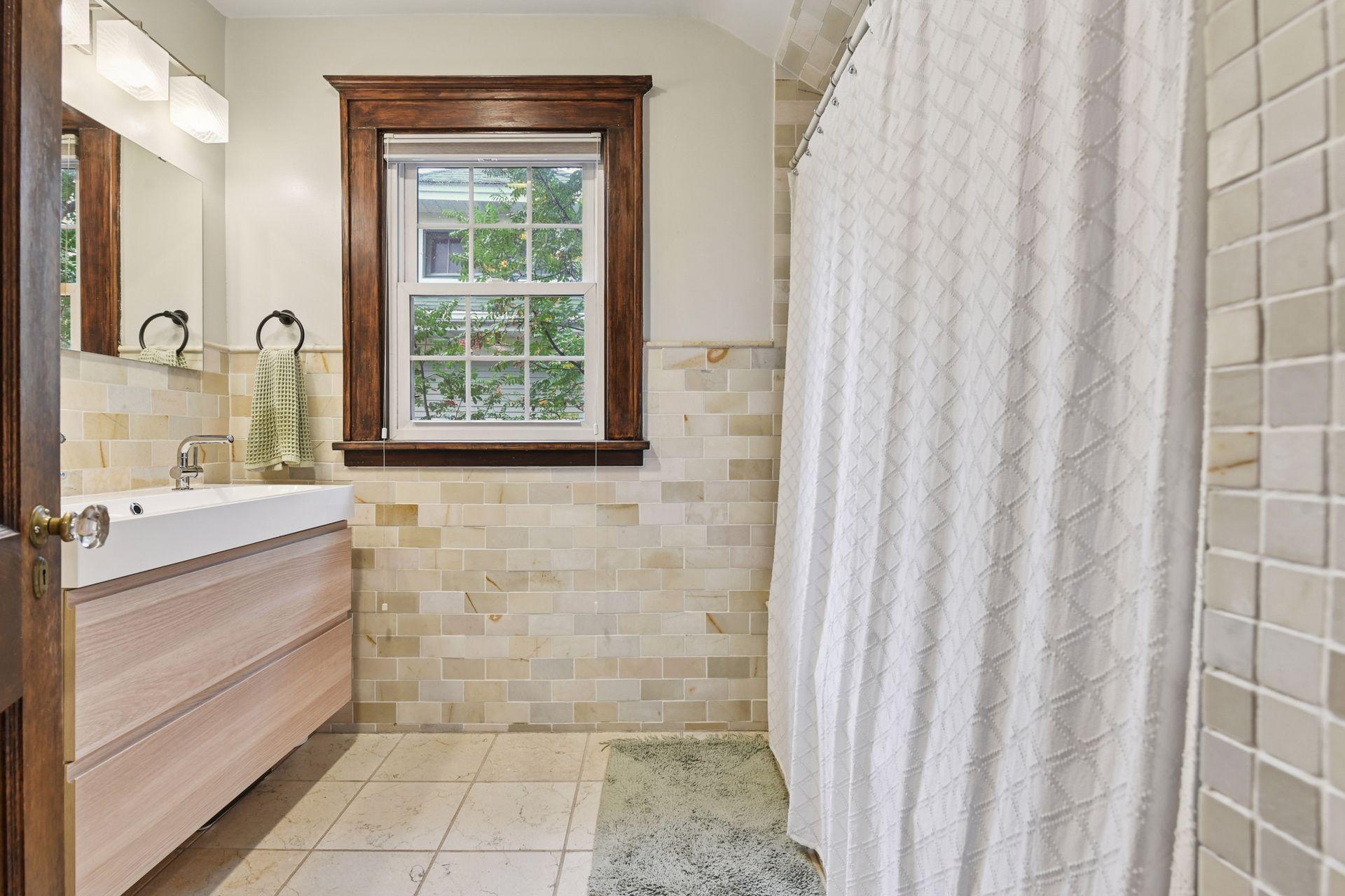 4031 Pleasant Avenue