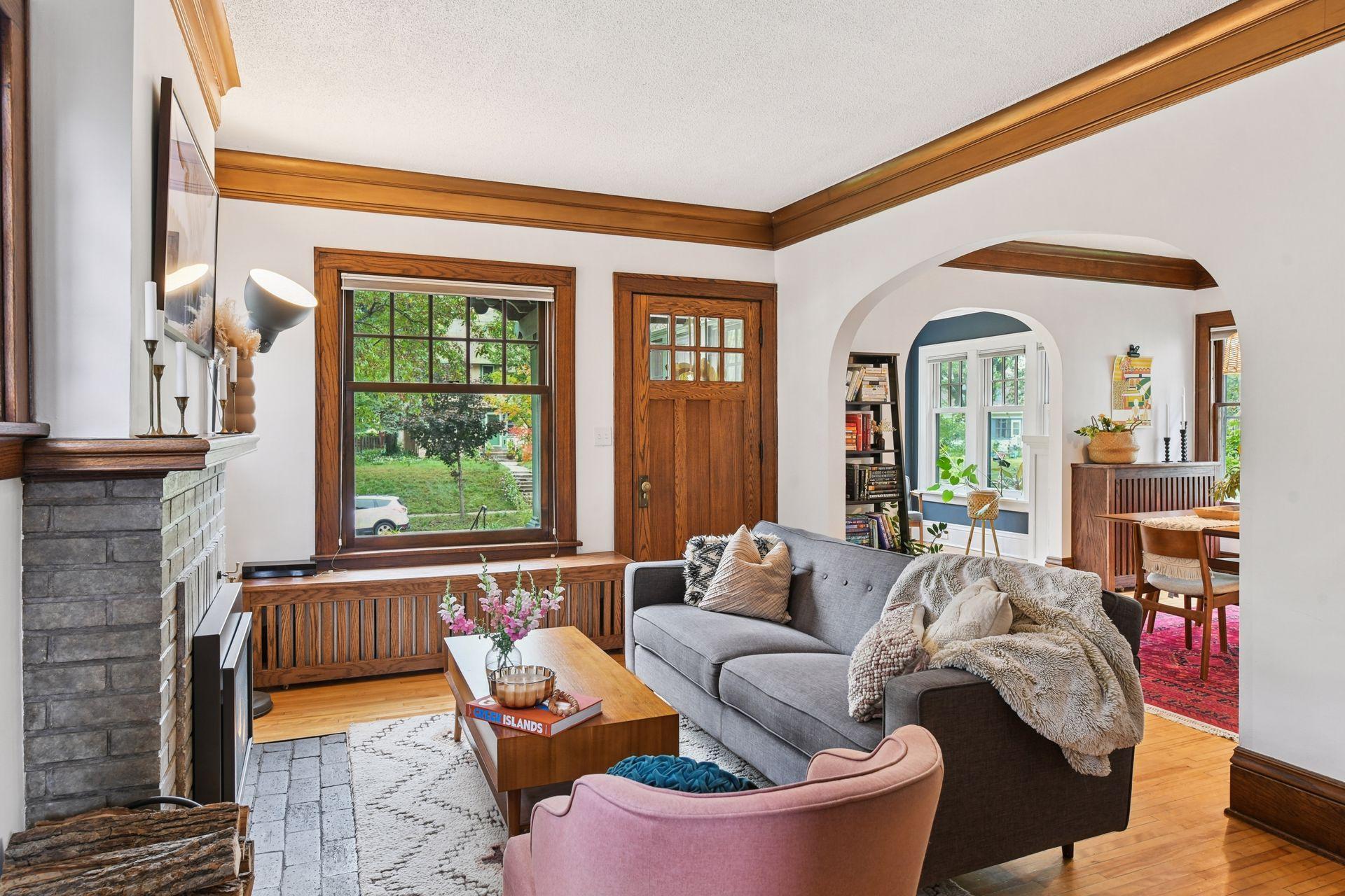 4031 Pleasant Avenue