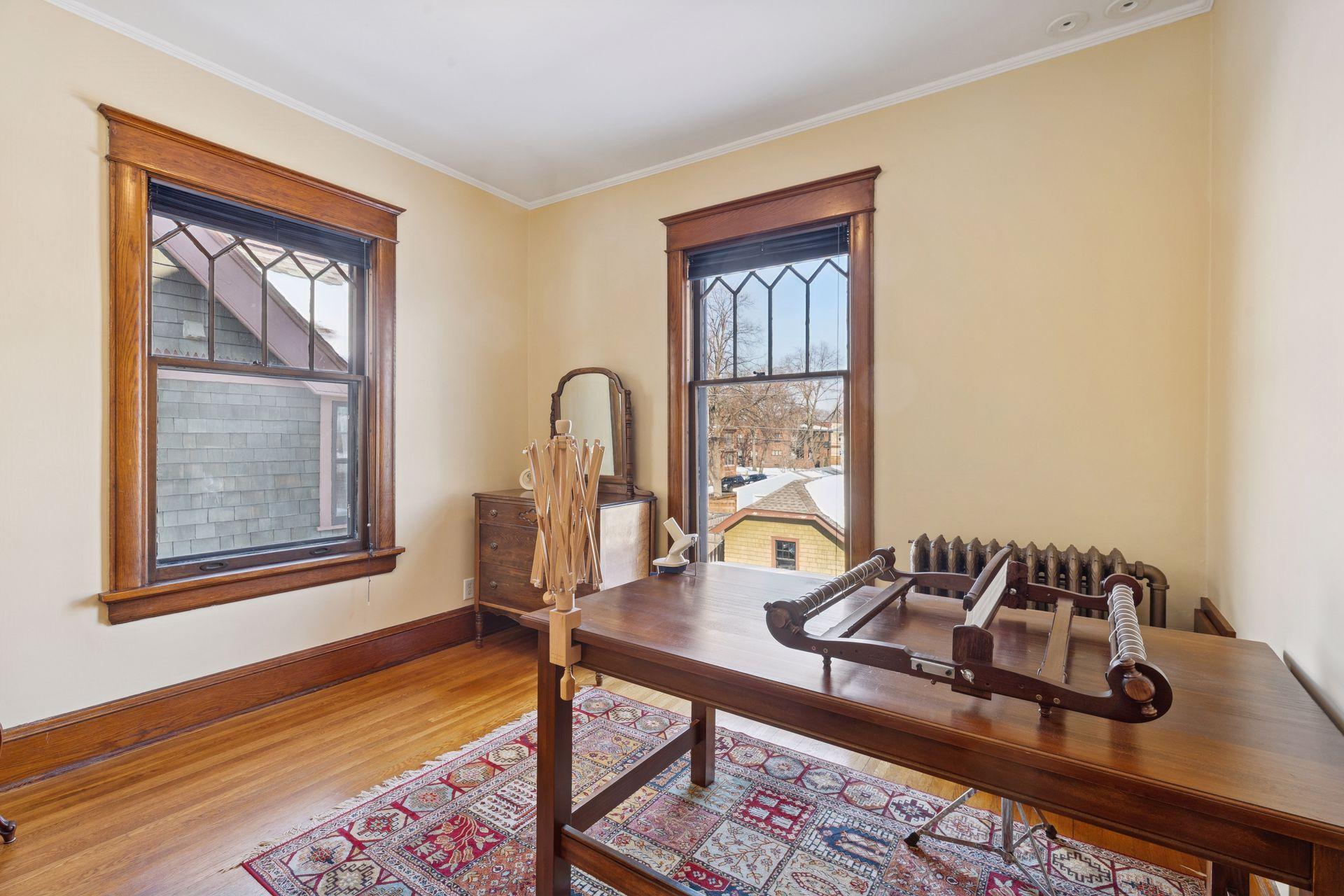 1033 Portland Avenue