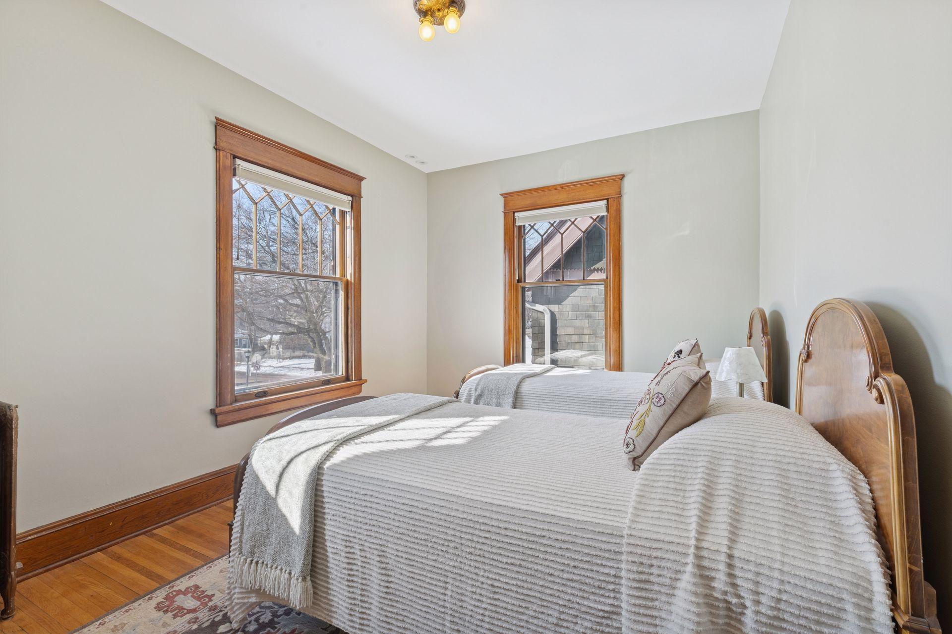 1033 Portland Avenue