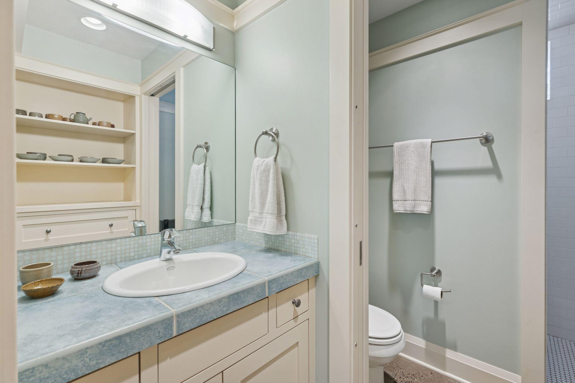 1033 Portland Avenue