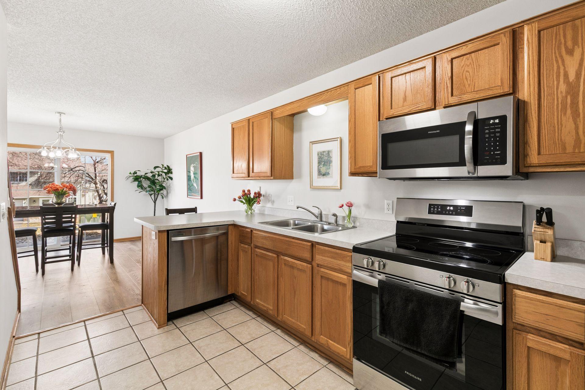1651 Riverwood Drive Unit: 115