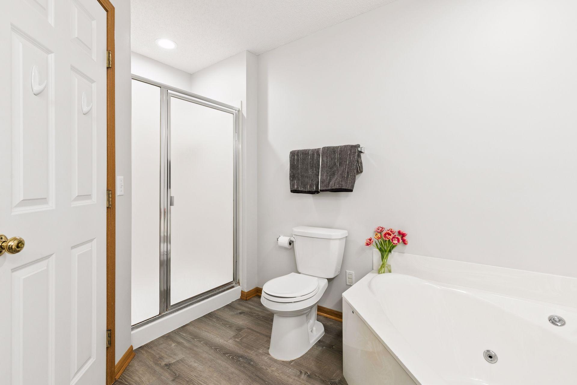 1651 Riverwood Drive Unit: 115