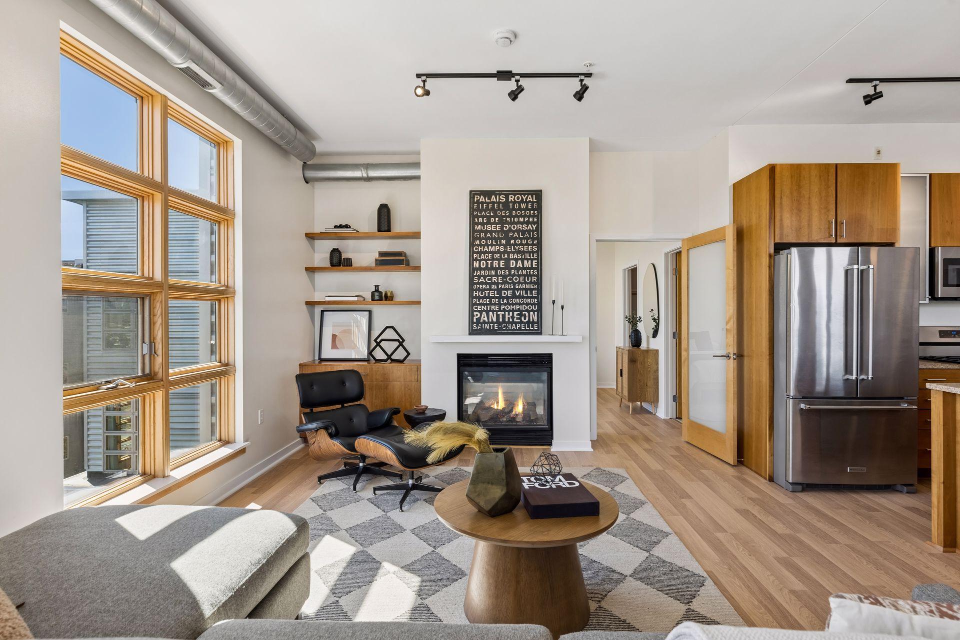 2845 Colfax Avenue S Unit: W402