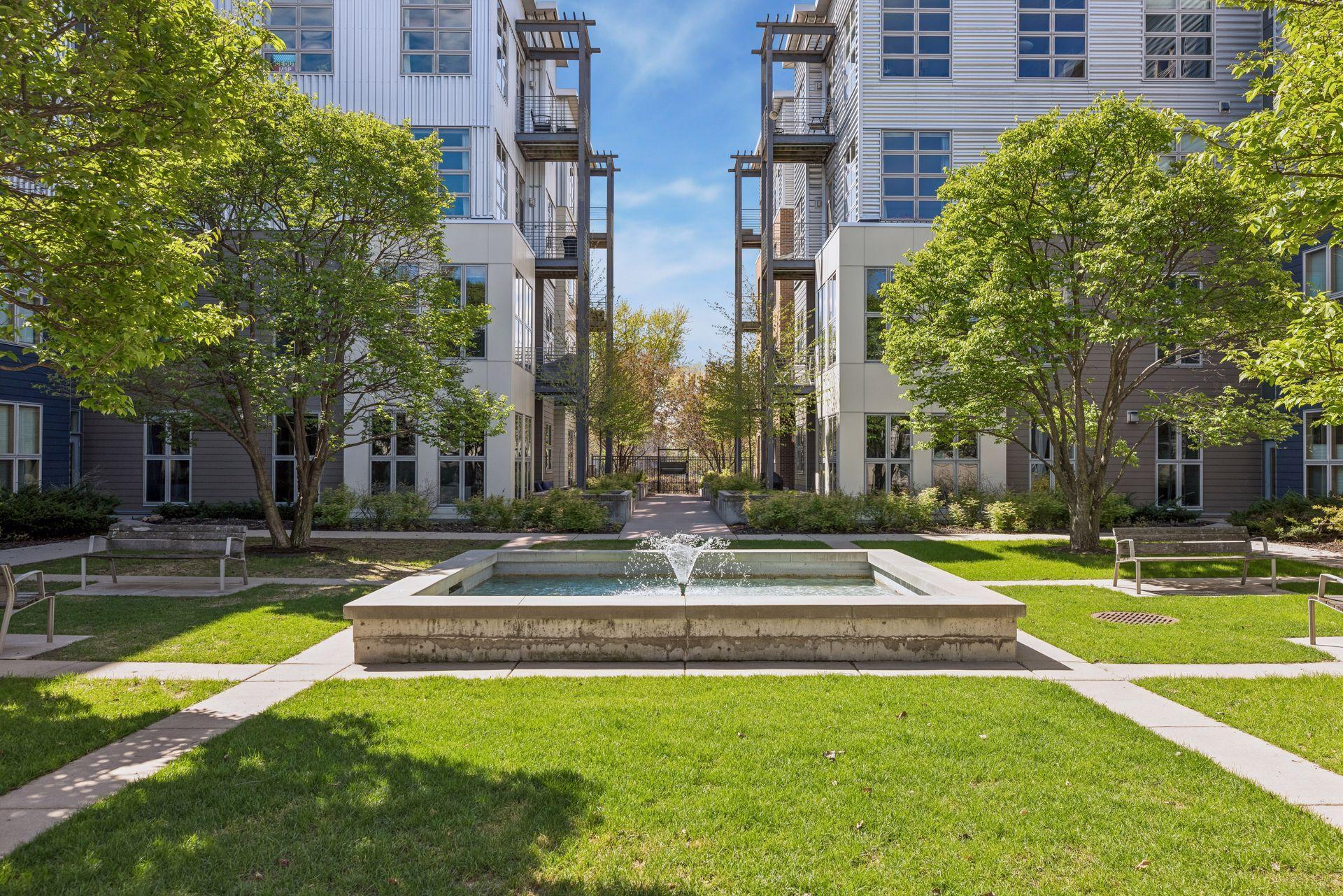 2845 Colfax Avenue S Unit: W402