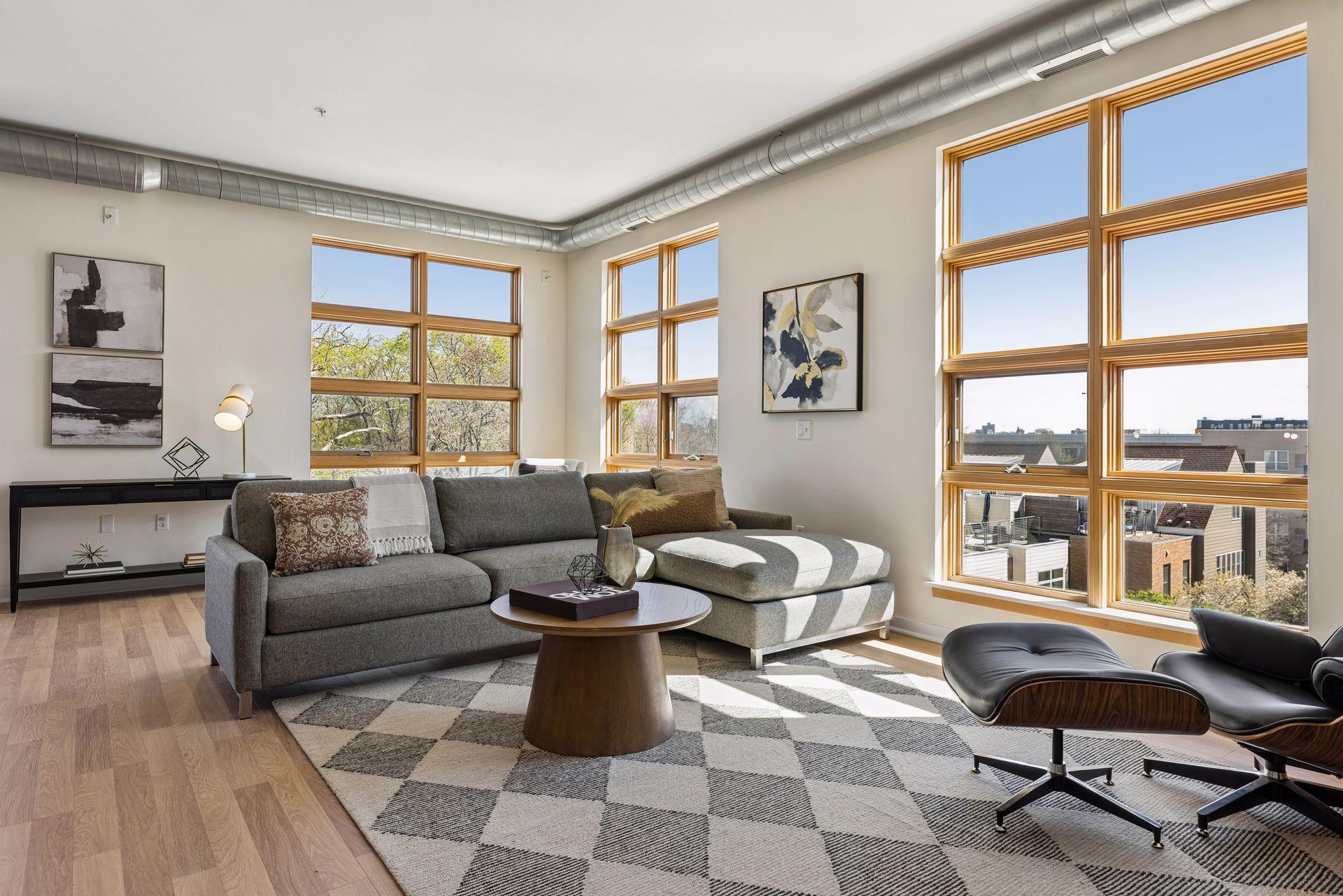 2845 Colfax Avenue S Unit: W402