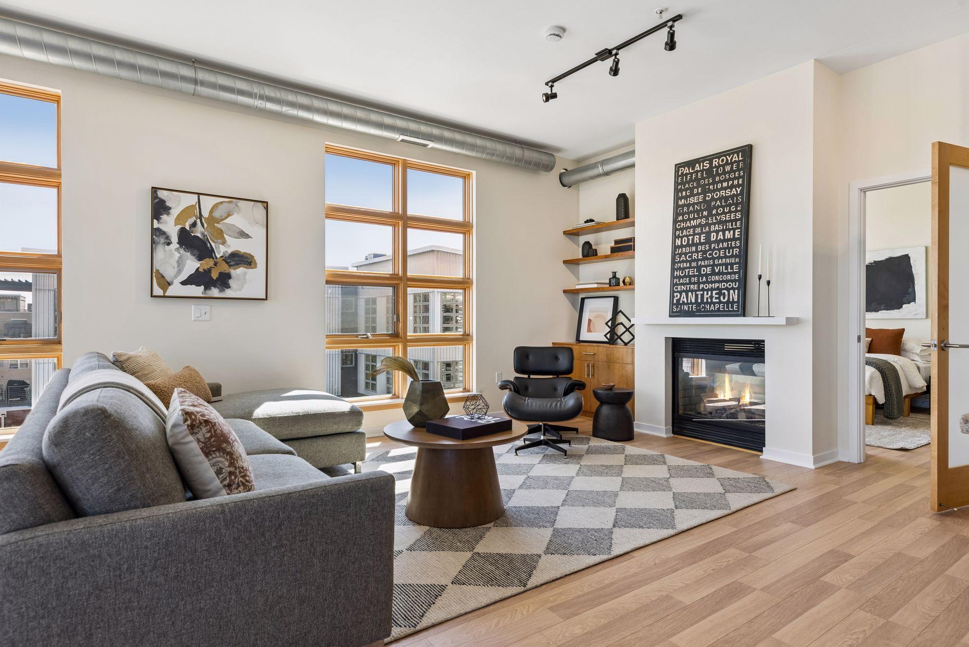 2845 Colfax Avenue S Unit: W402