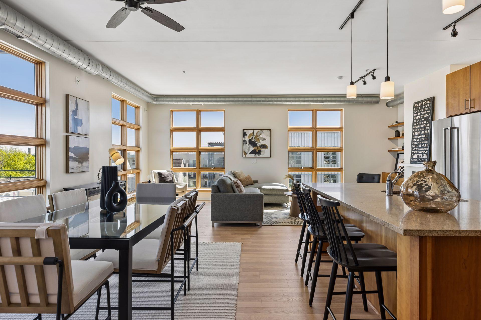 2845 Colfax Avenue S Unit: W402