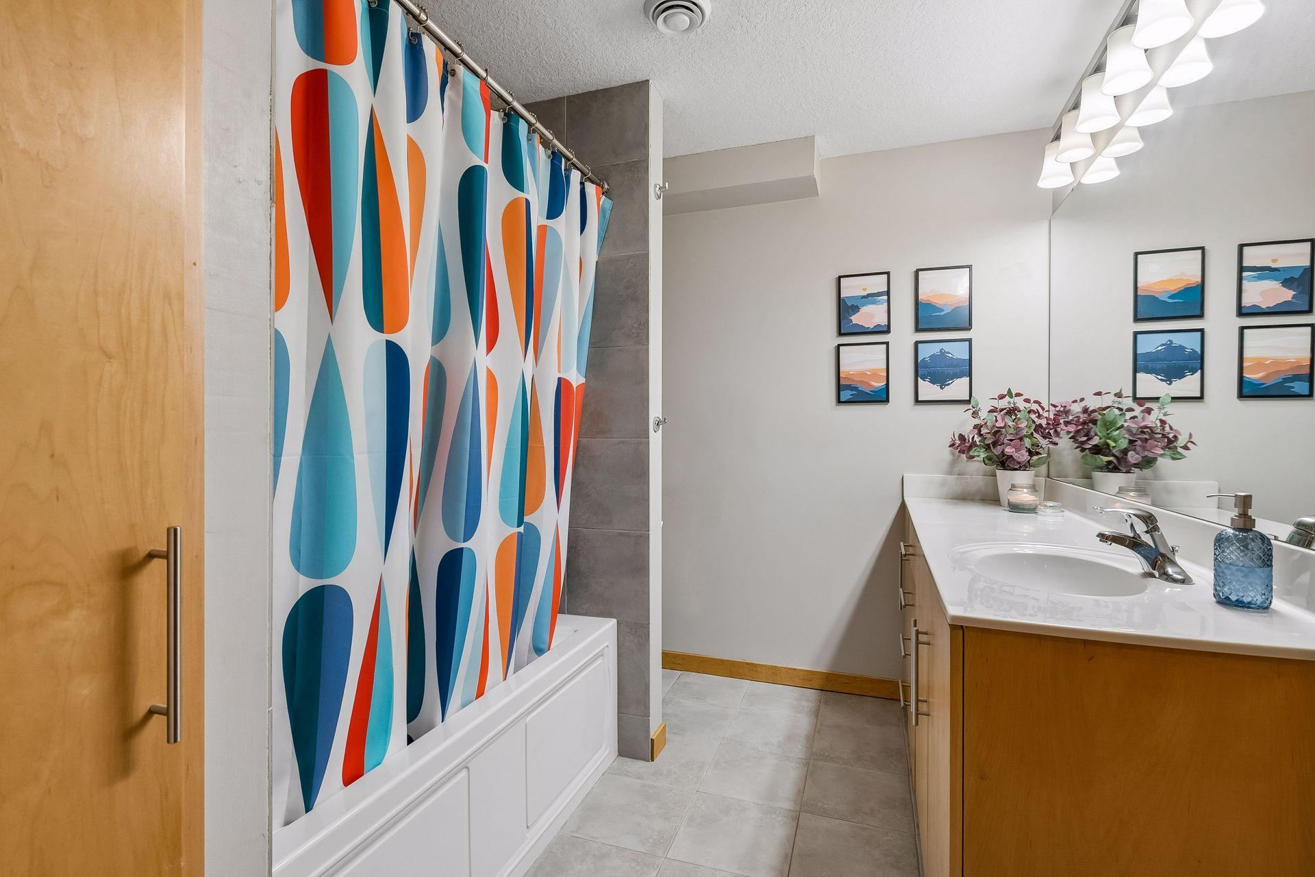 1926 Pleasant Avenue Unit: 101