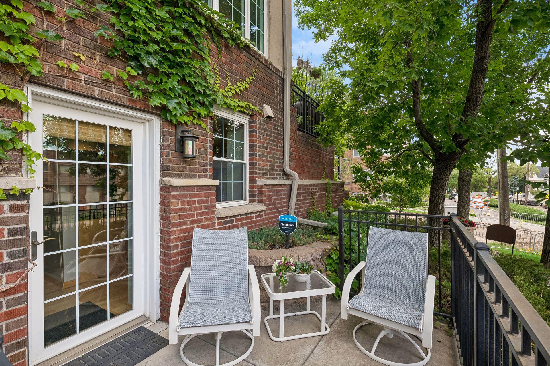 1926 Pleasant Avenue Unit: 101