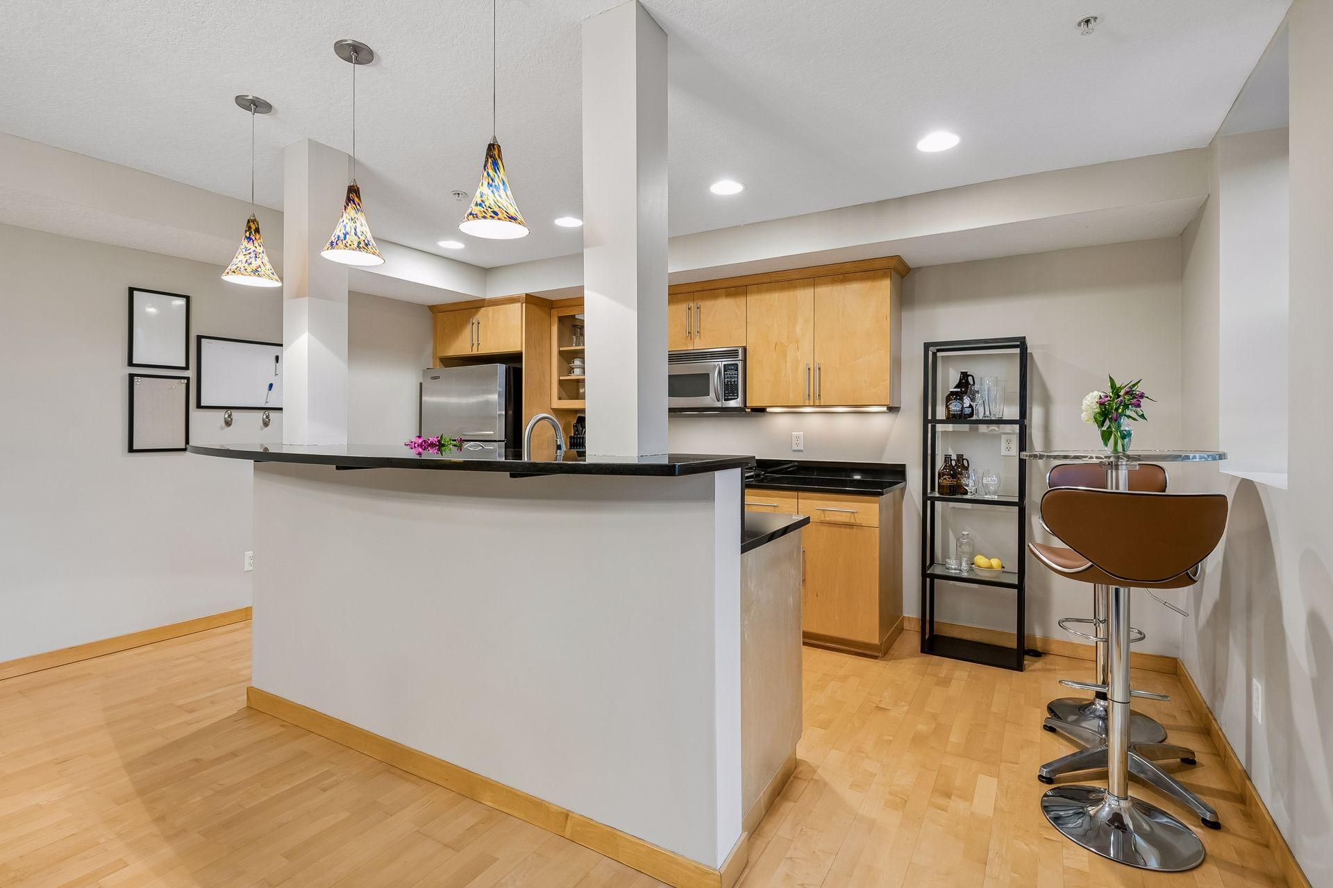 1926 Pleasant Avenue Unit: 101