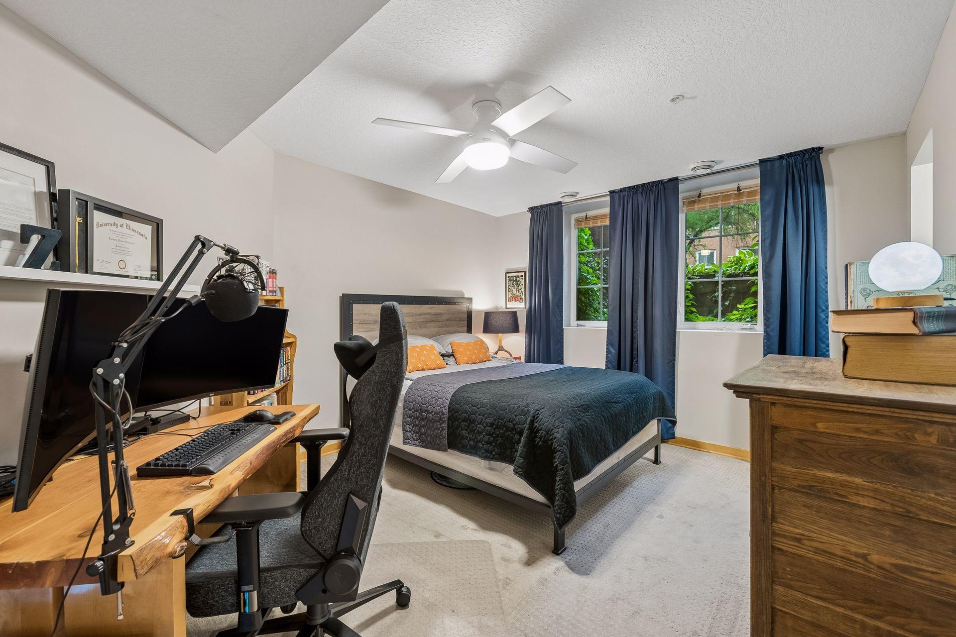 1926 Pleasant Avenue Unit: 101