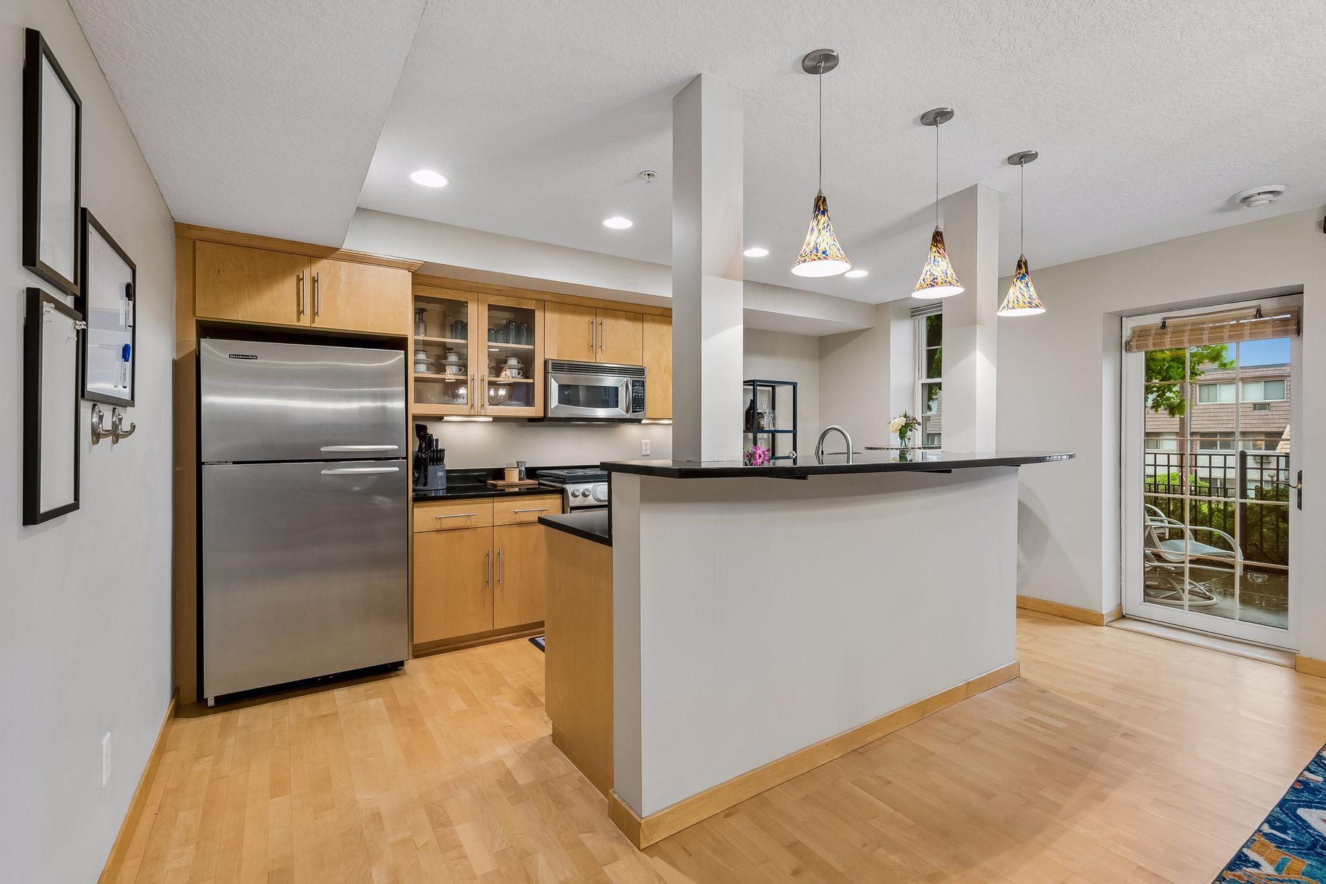 1926 Pleasant Avenue Unit: 101