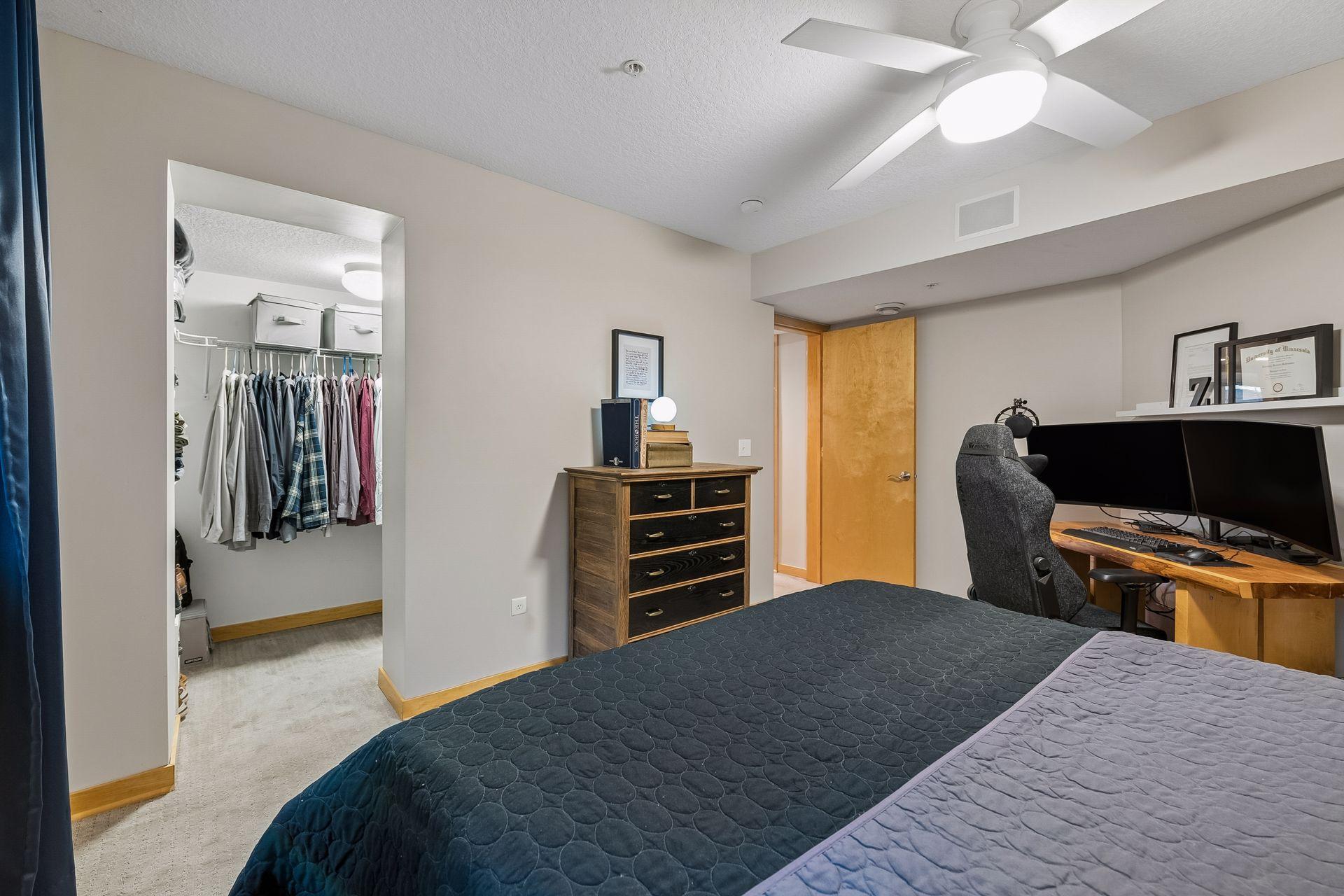 1926 Pleasant Avenue Unit: 101