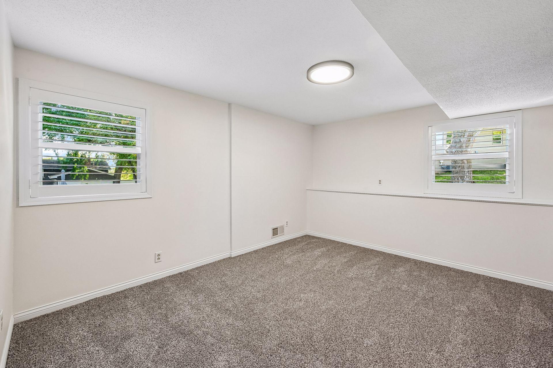 8113 Dakota Lane