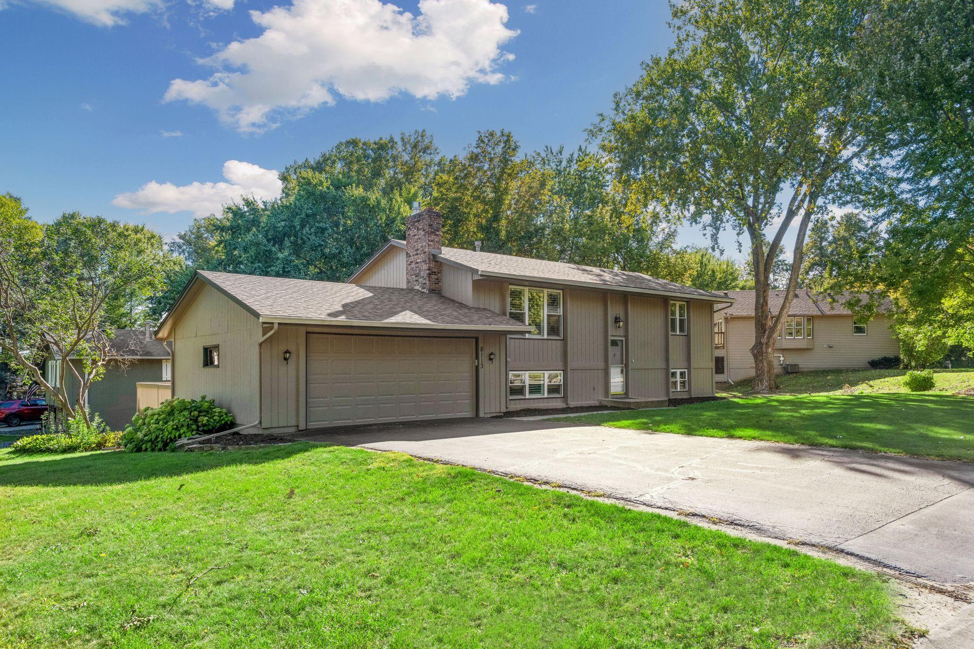 8113 Dakota Lane