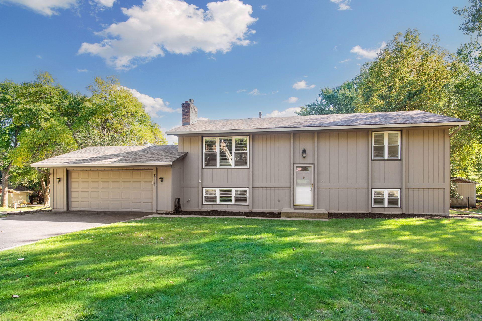 8113 Dakota Lane