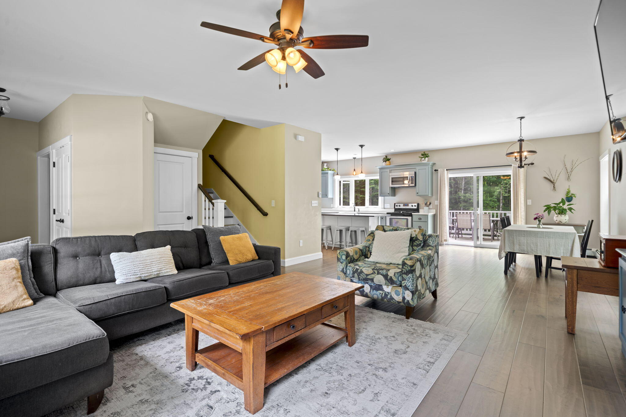33 Titcomb Lane