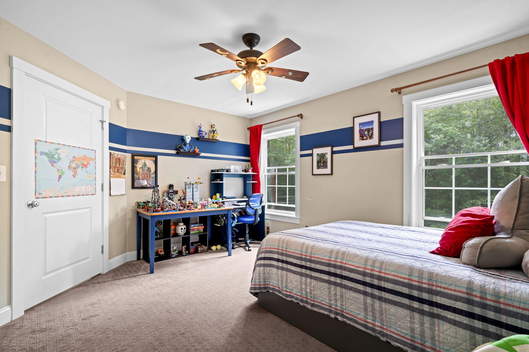 33 Titcomb Lane
