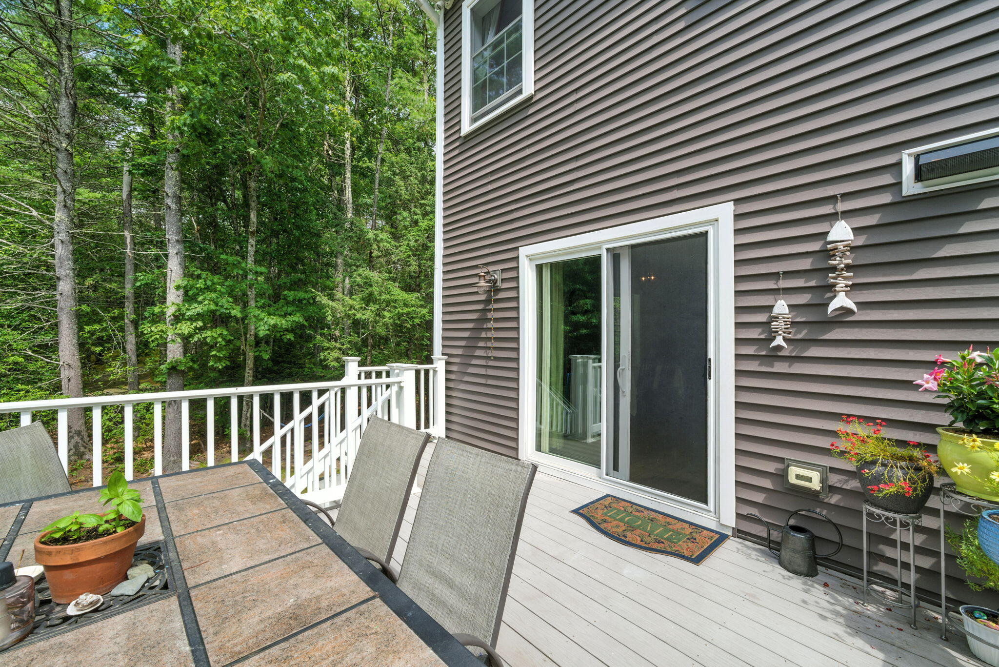 33 Titcomb Lane