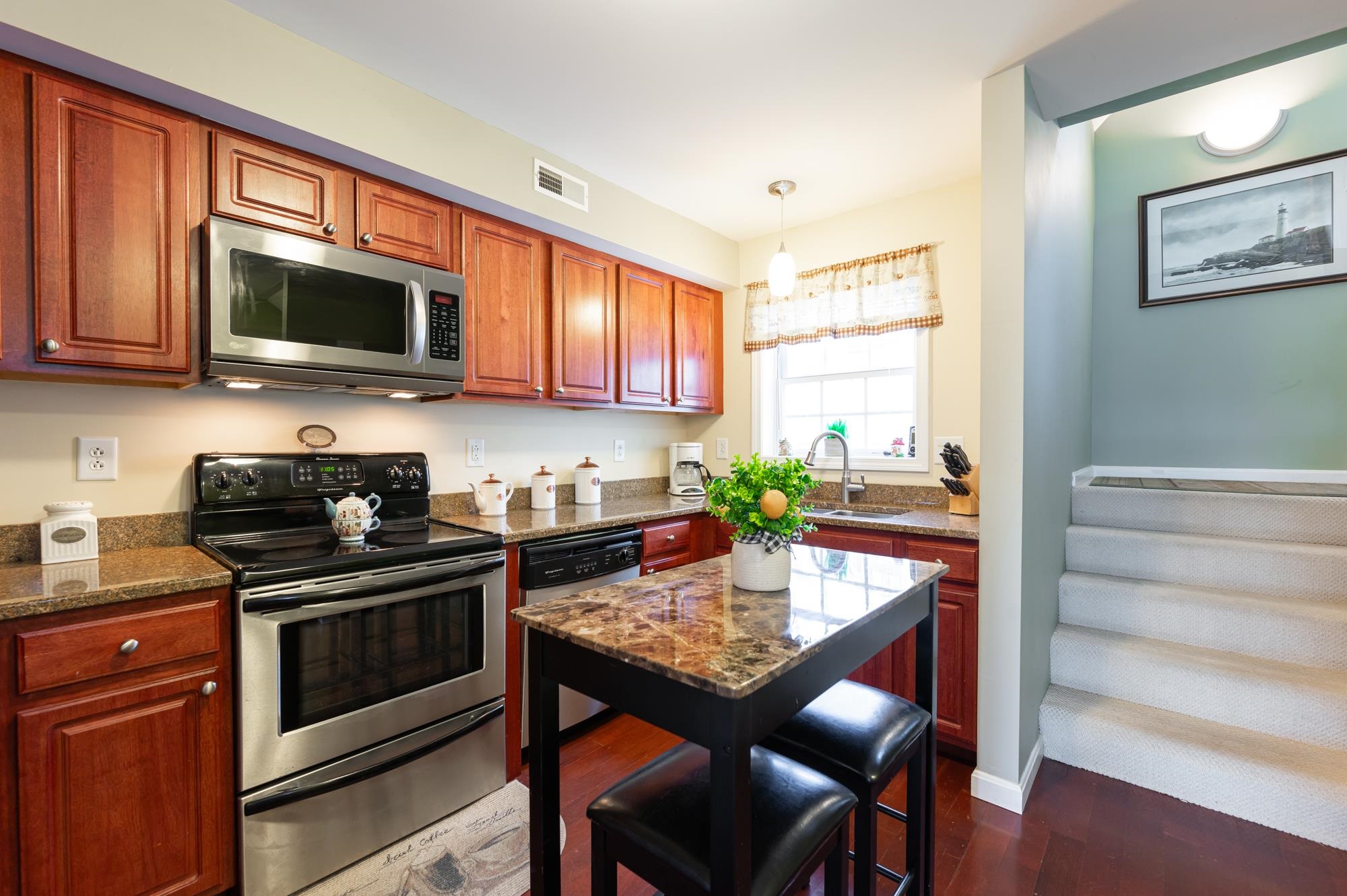 11 Sullivan Way Unit: 6