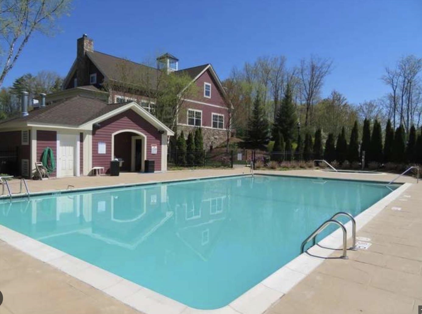 165 Knollwood Way