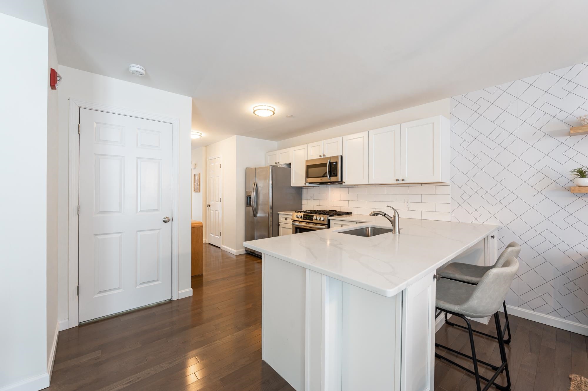 165 Knollwood Way