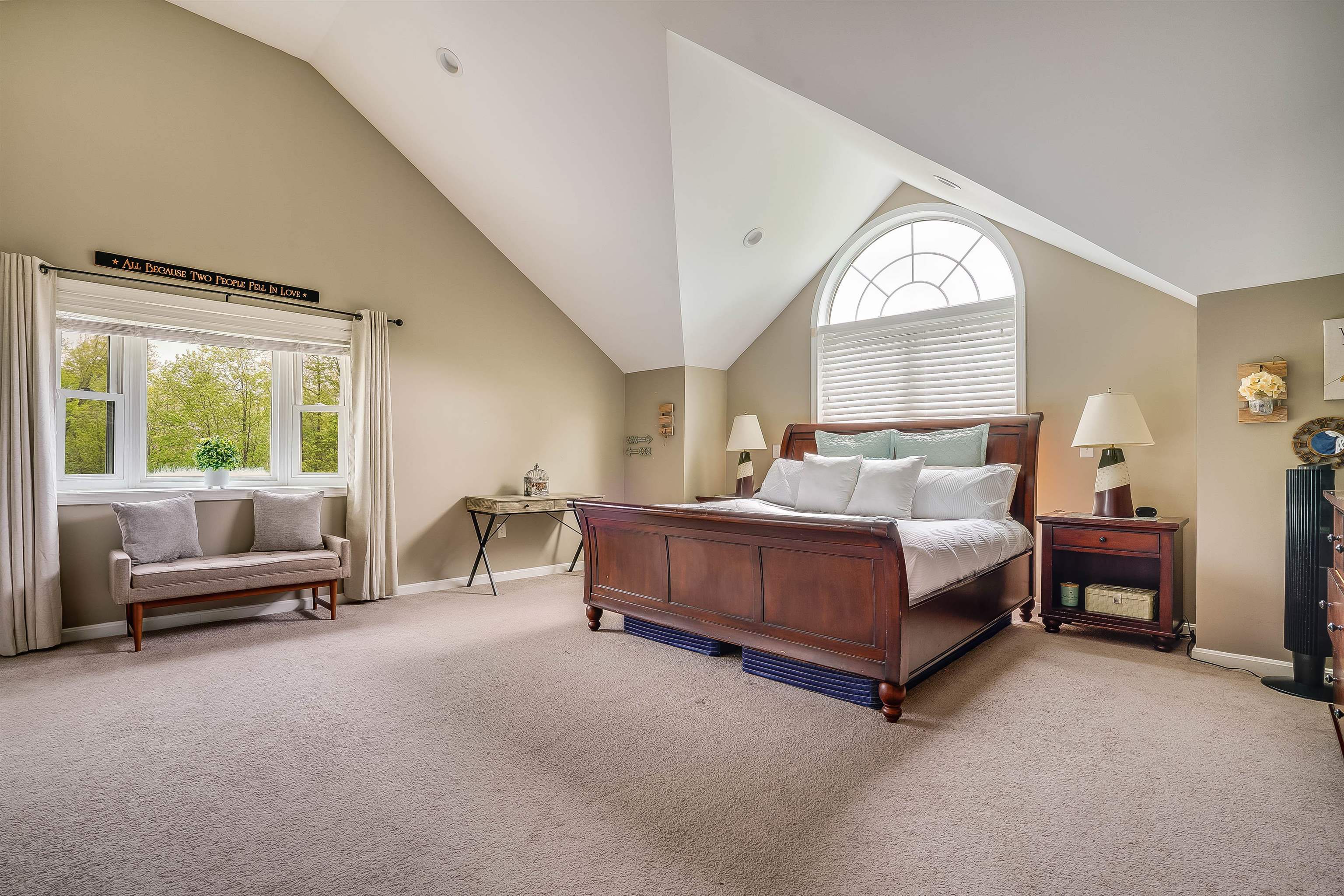 16 Metacomet Lake Drive