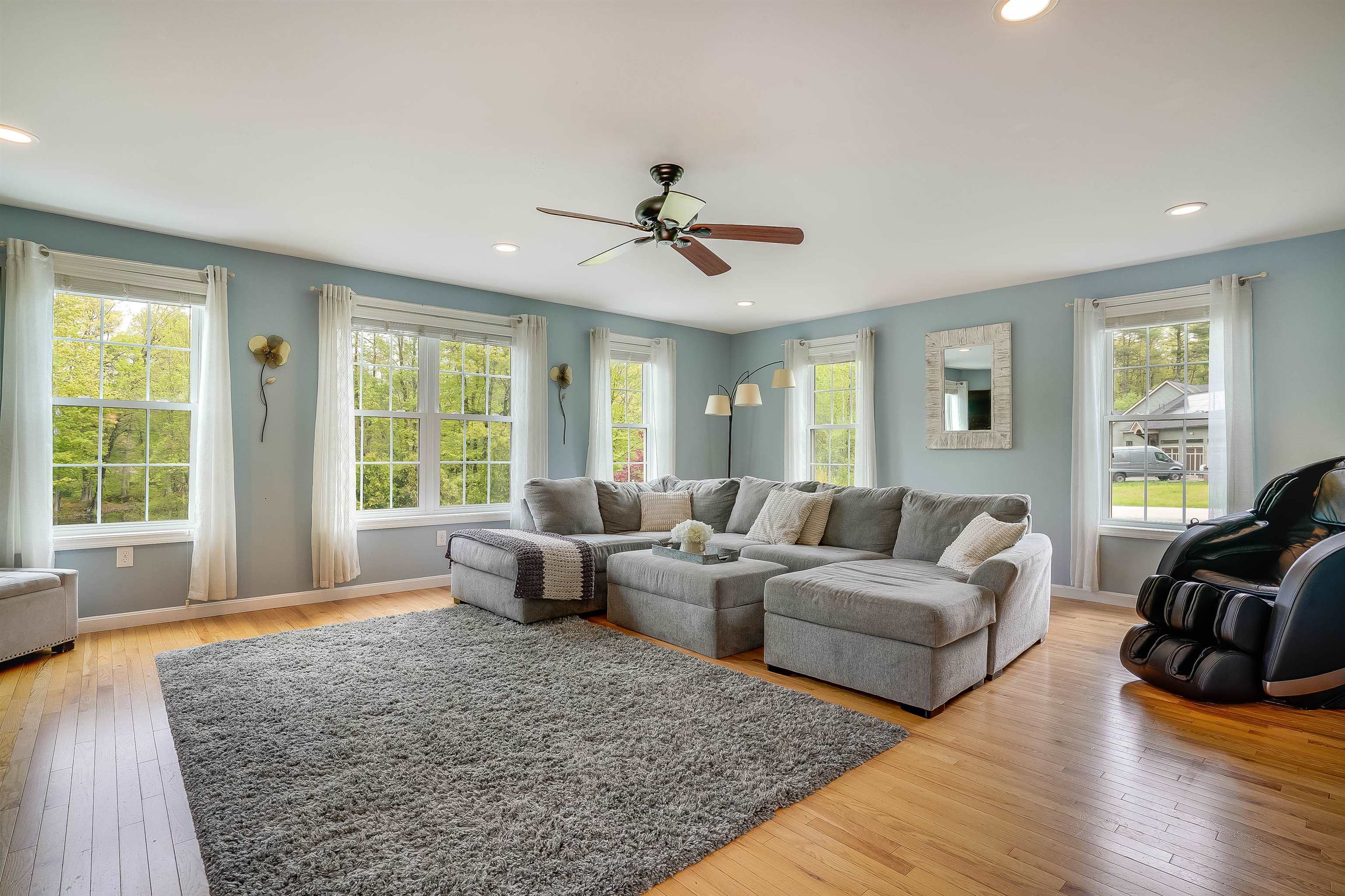 16 Metacomet Lake Drive