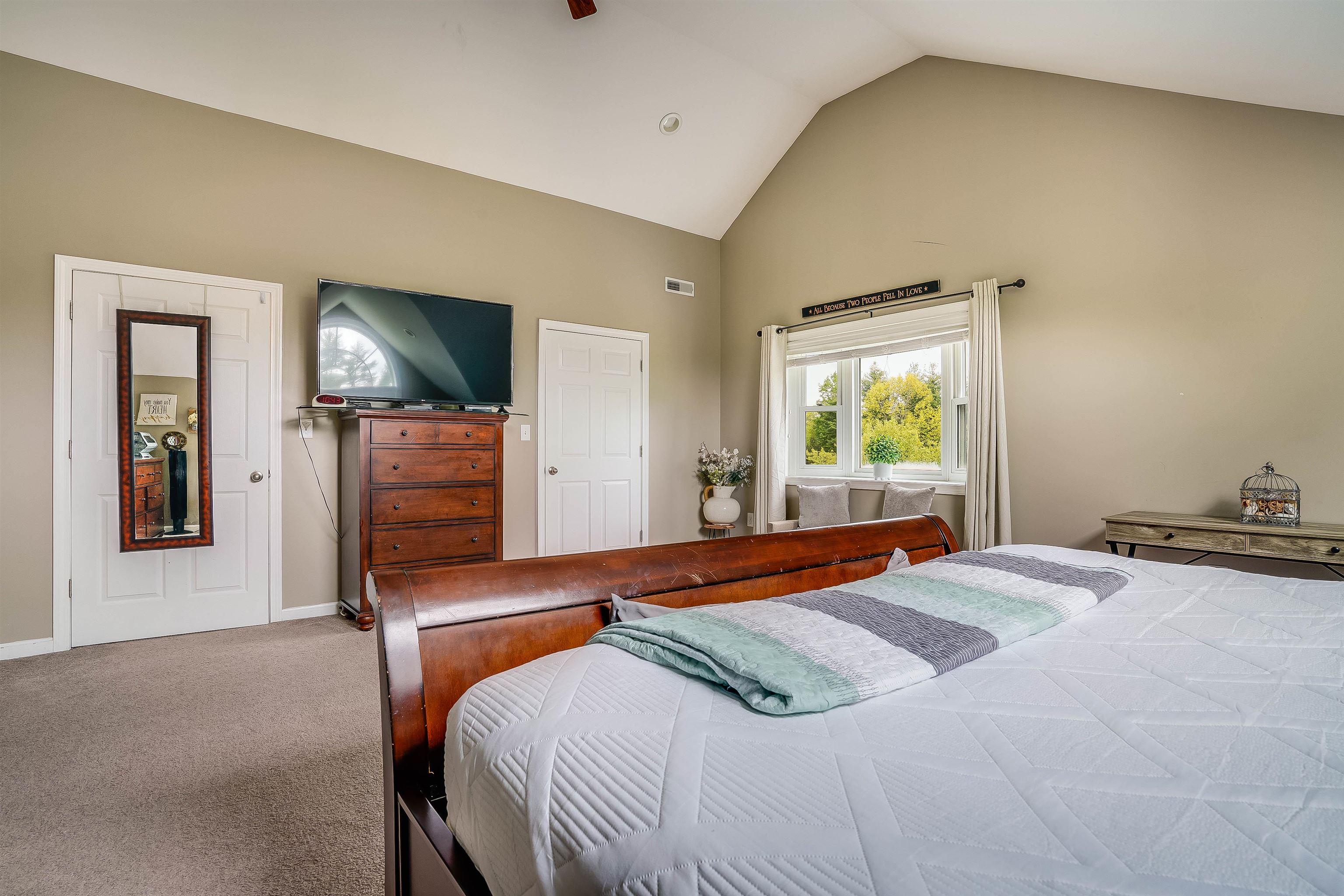 16 Metacomet Lake Drive