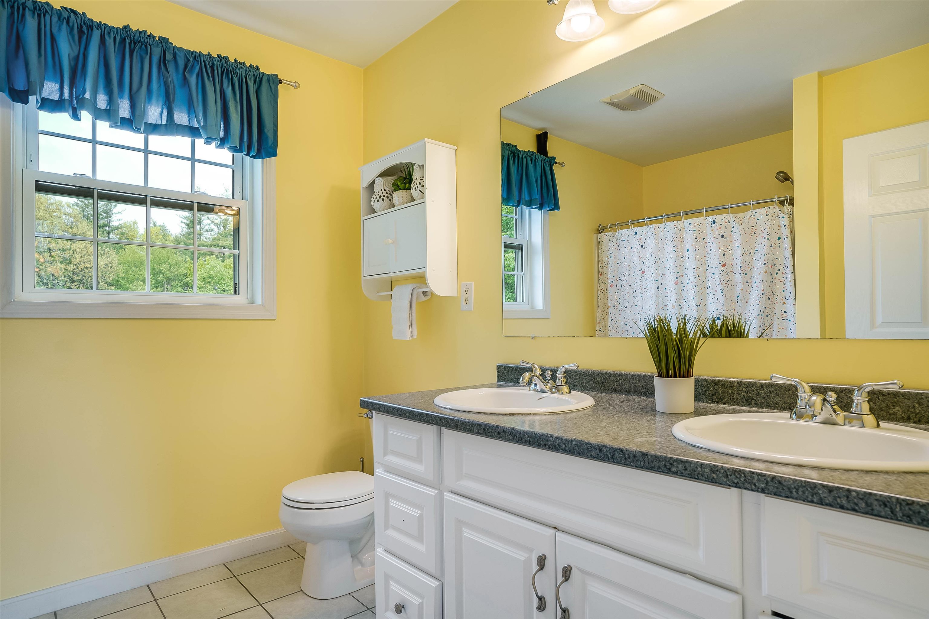 16 Metacomet Lake Drive