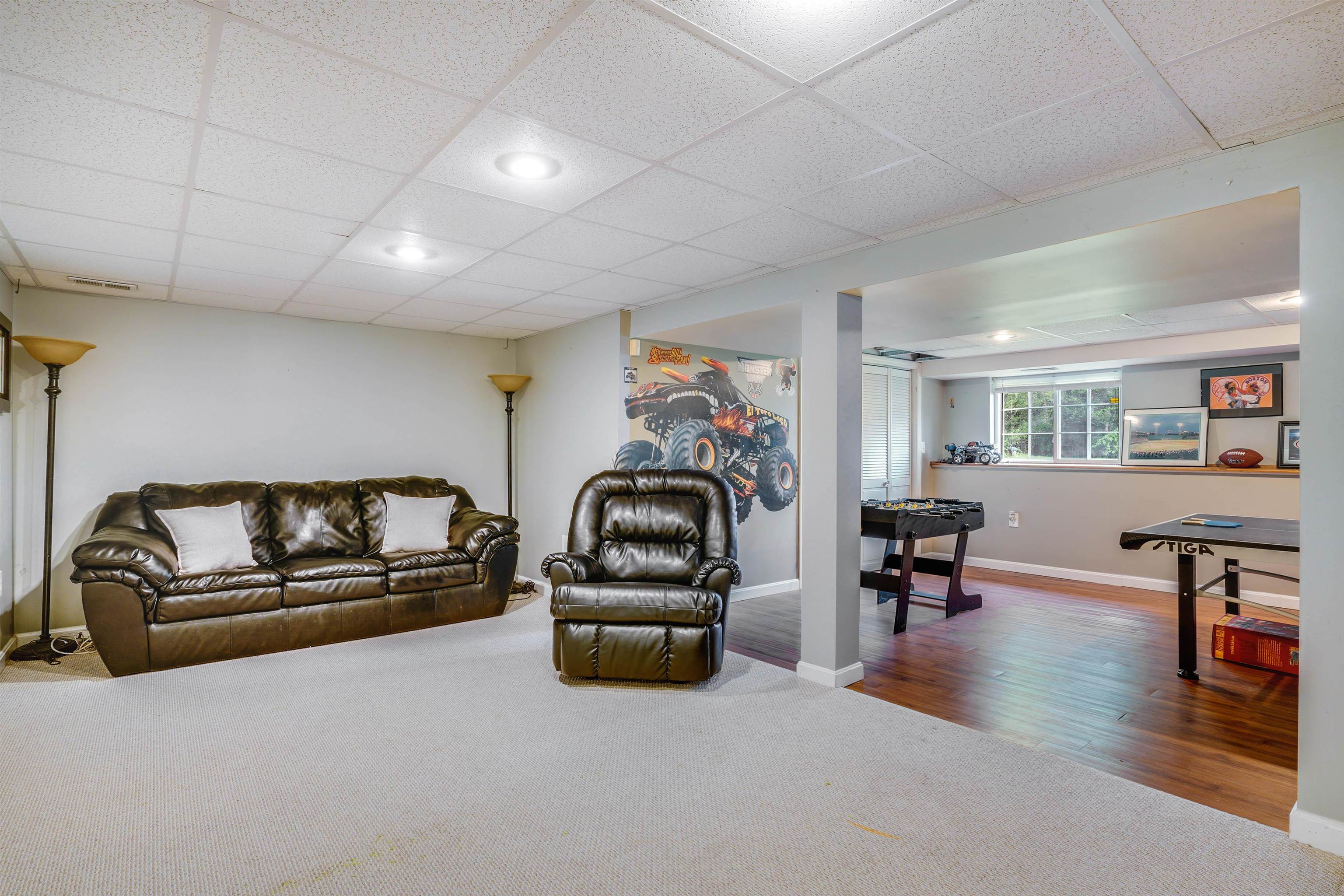 16 Metacomet Lake Drive