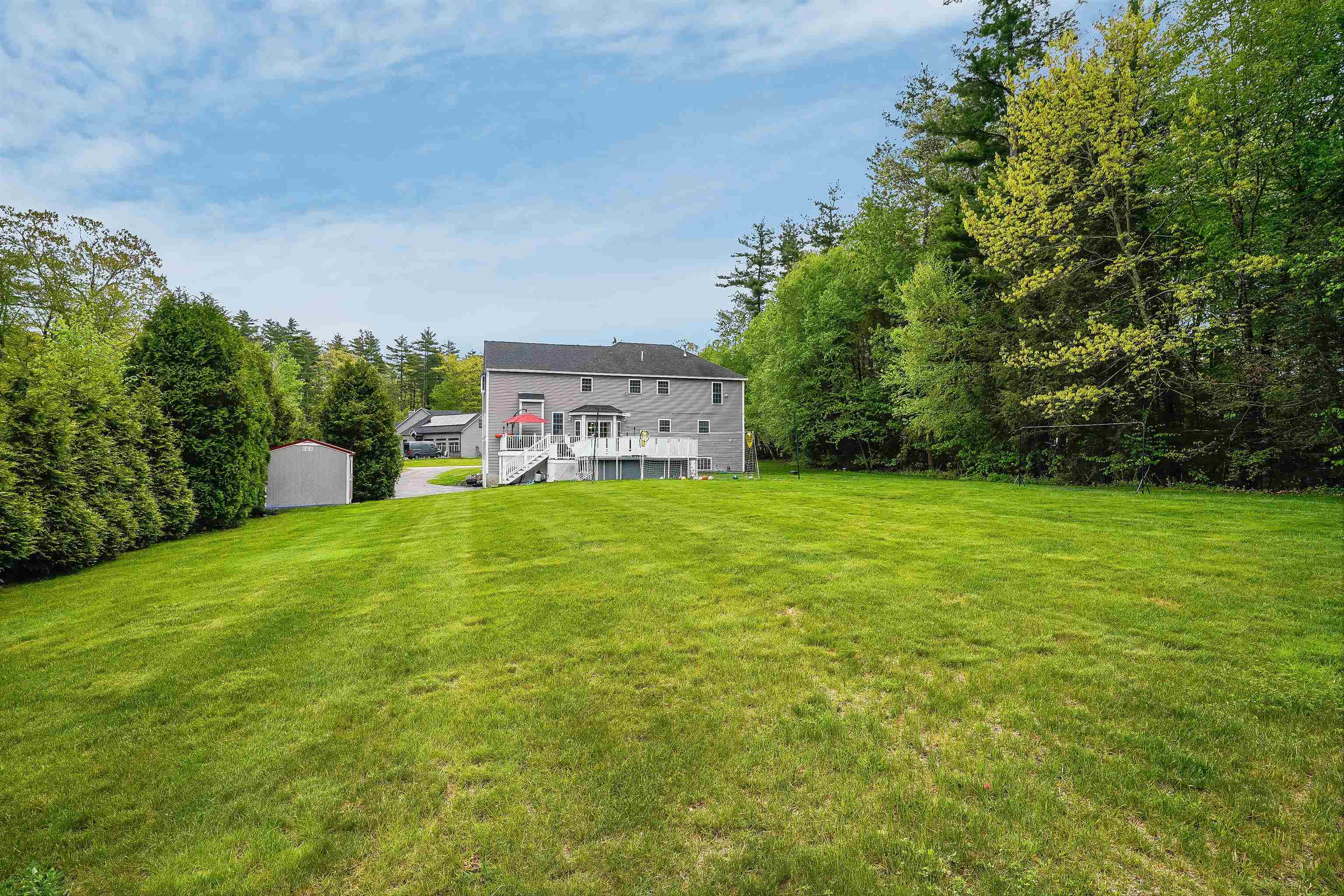 16 Metacomet Lake Drive