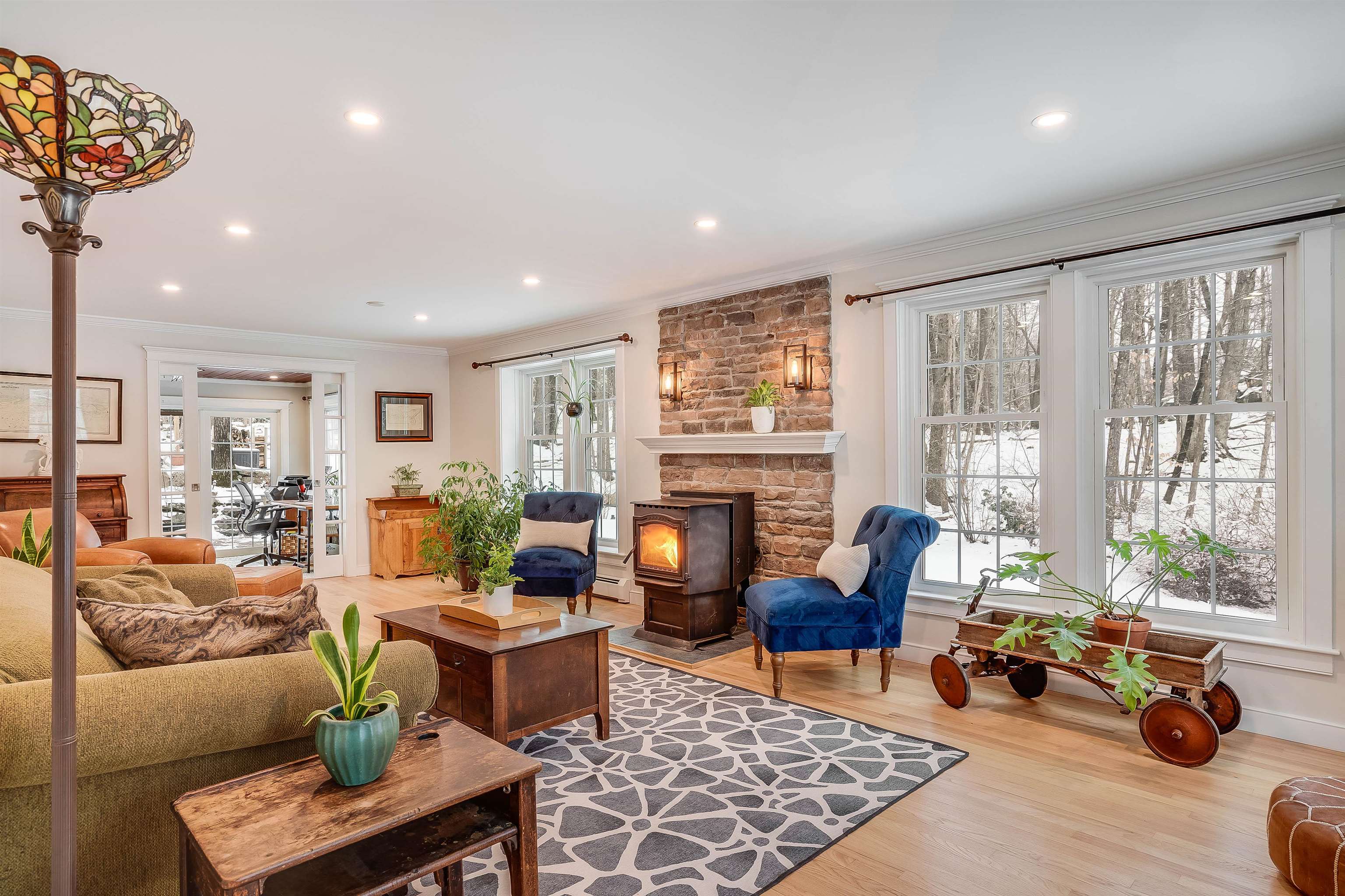 30 Bassett Lane