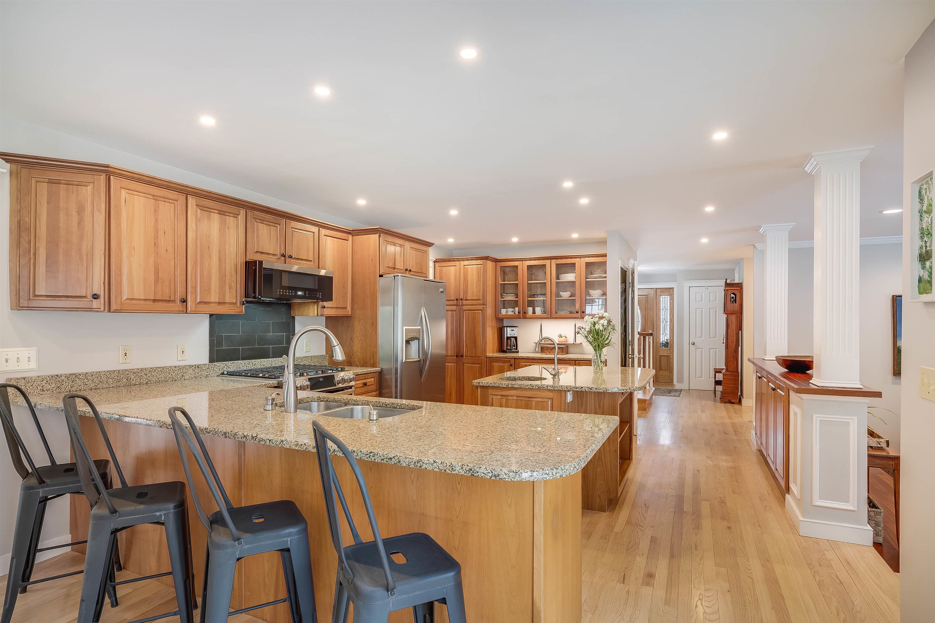 30 Bassett Lane