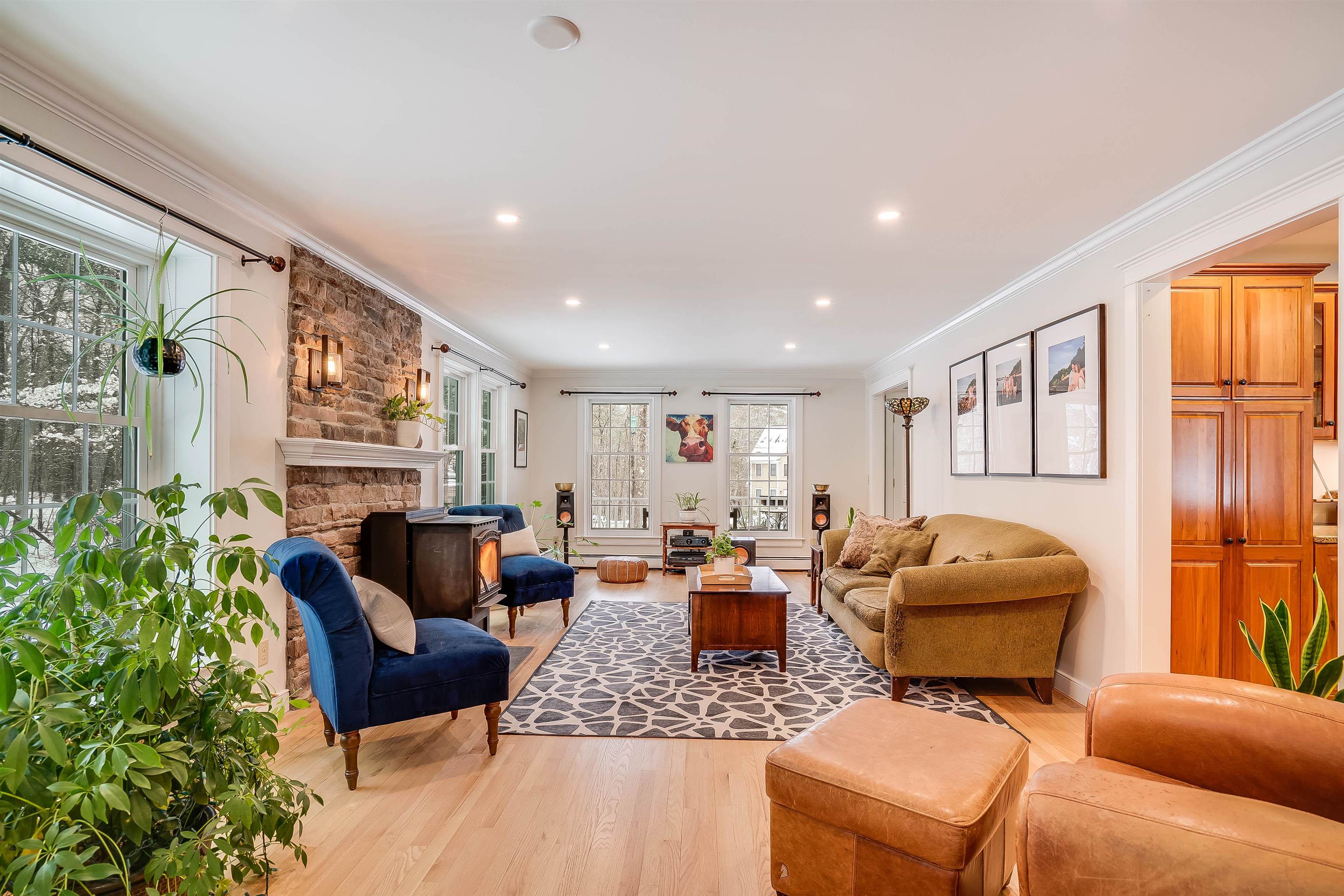 30 Bassett Lane