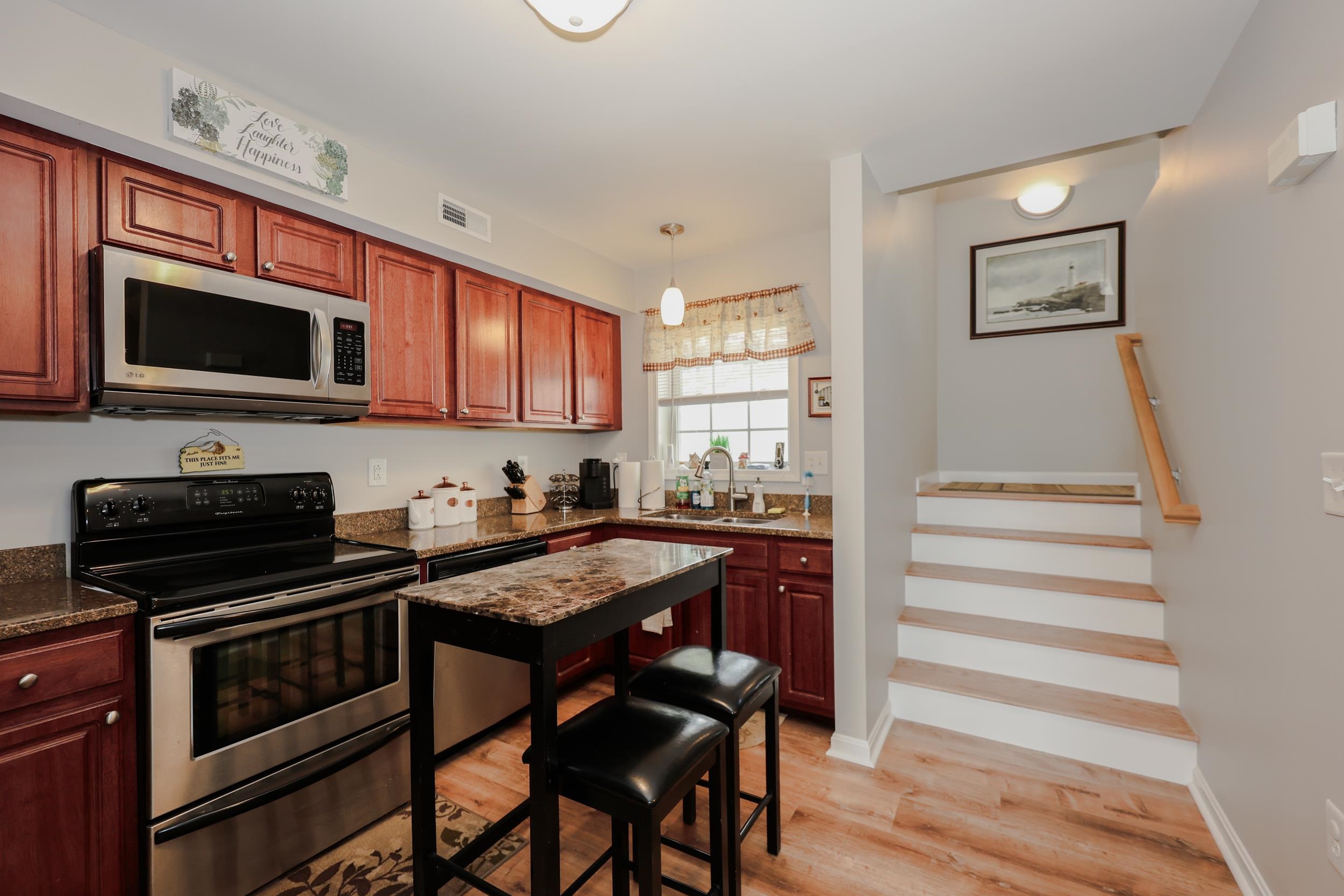 11 Sullivan Way Unit: 6