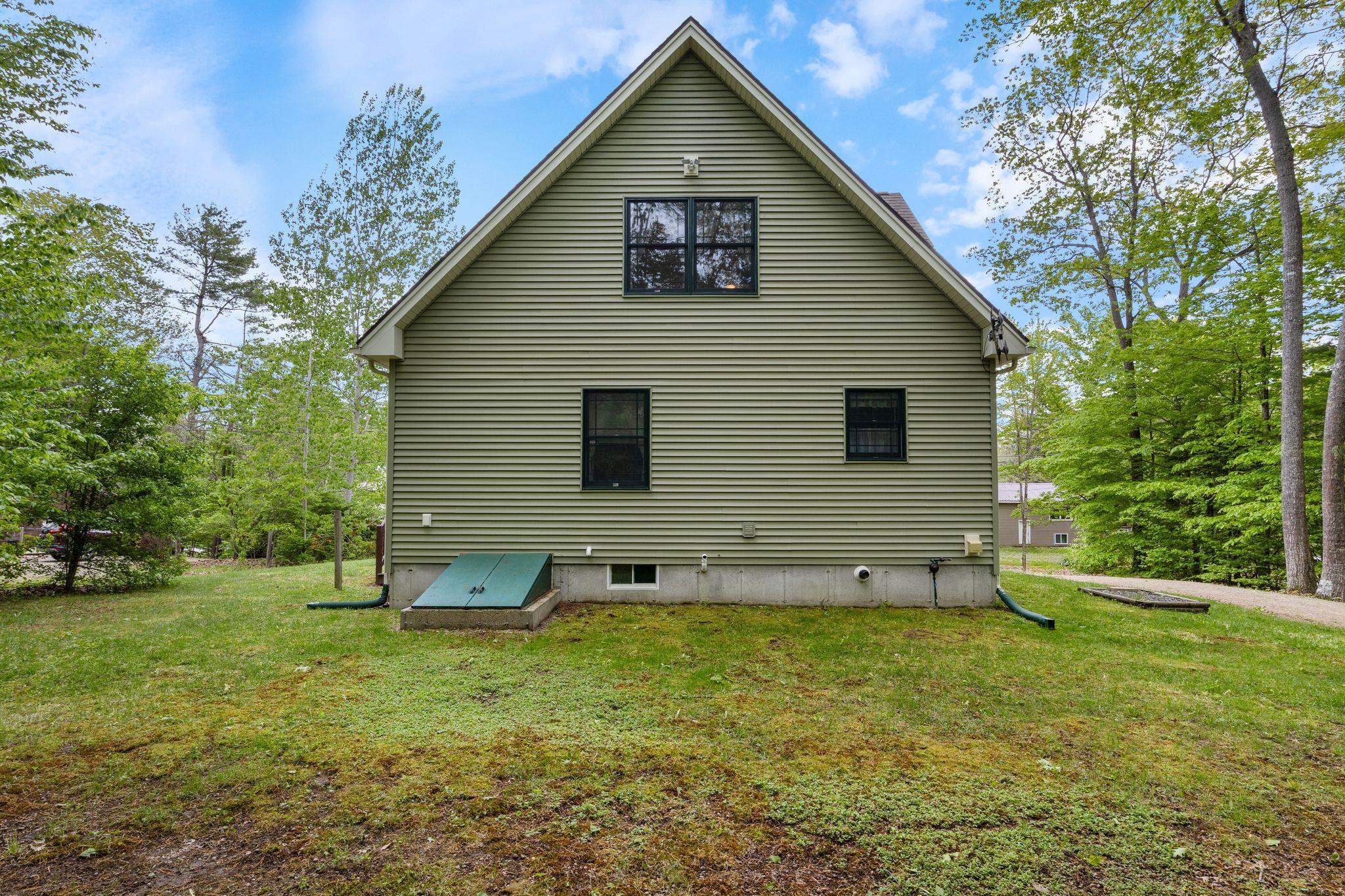 9 Rangeway Road