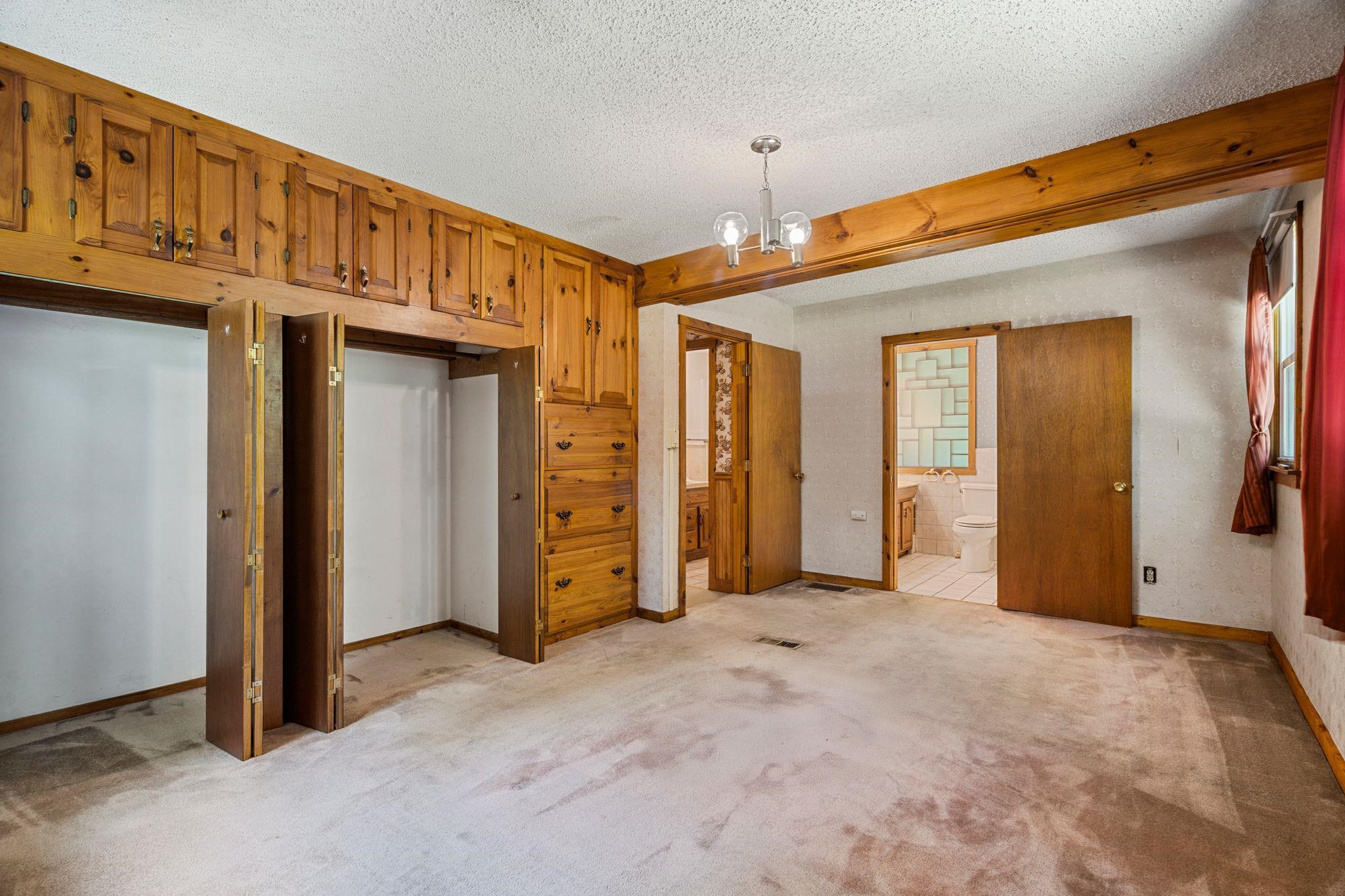5 Estey Drive