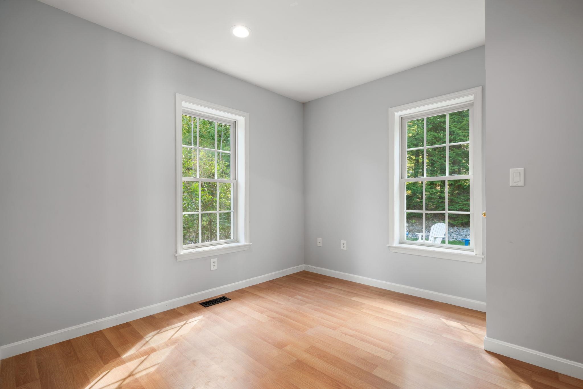 27 Eagle Ledge Road