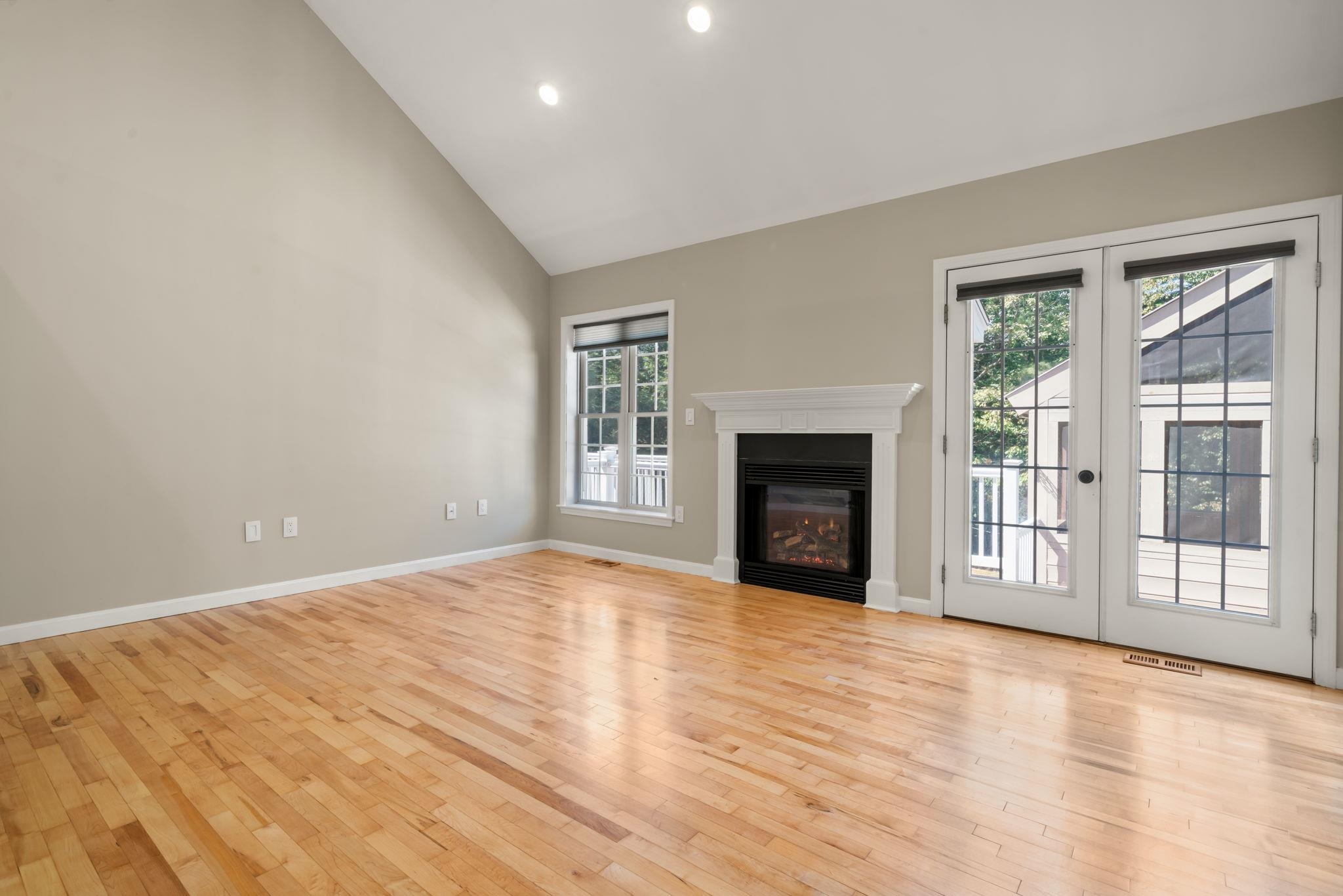 27 Eagle Ledge Road
