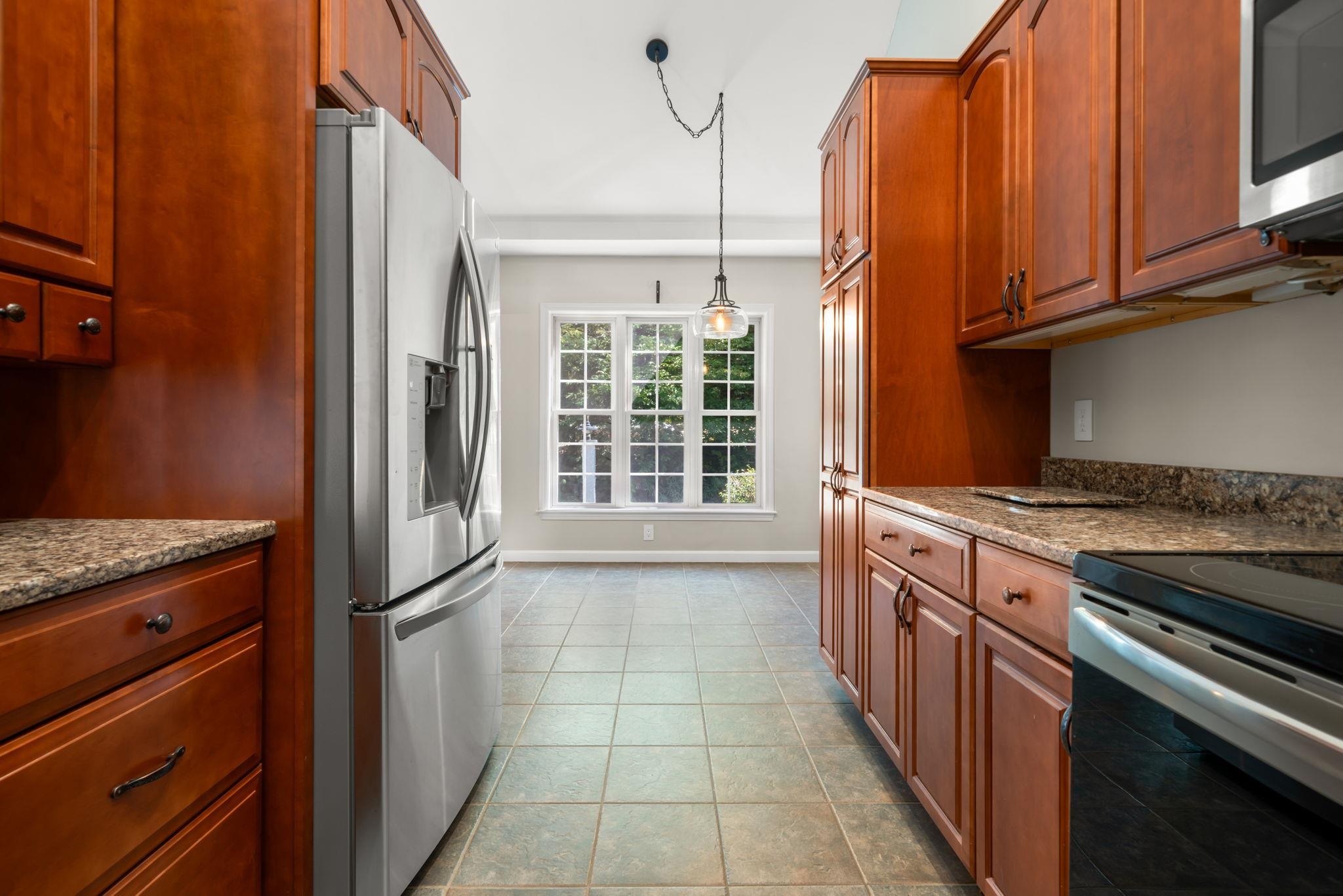 27 Eagle Ledge Road