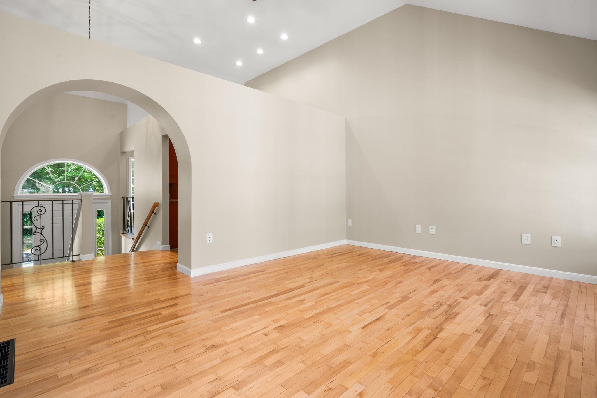 27 Eagle Ledge Road